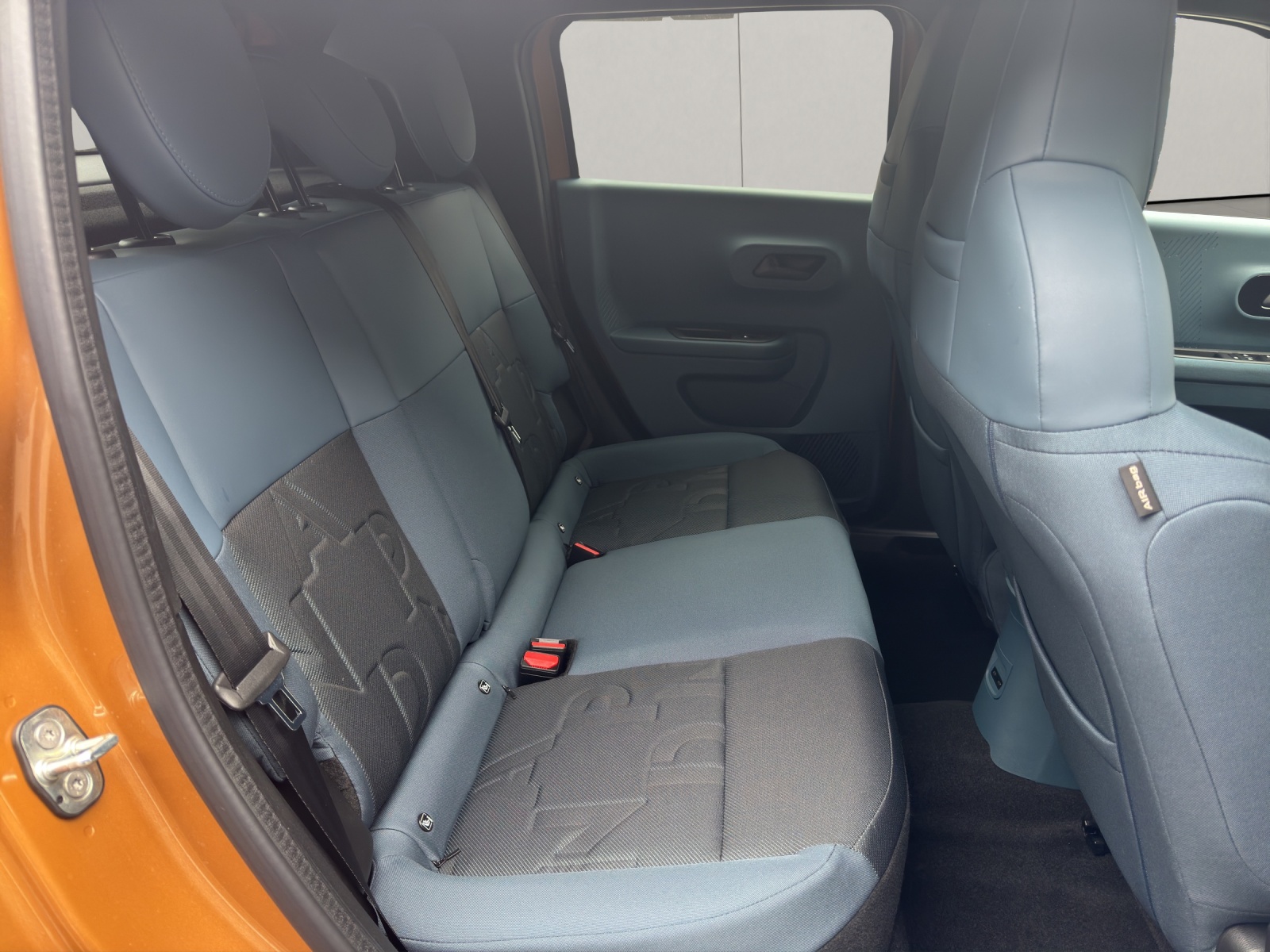 FIAT Grande Panda 1.2 Hybrid Icon-image-12