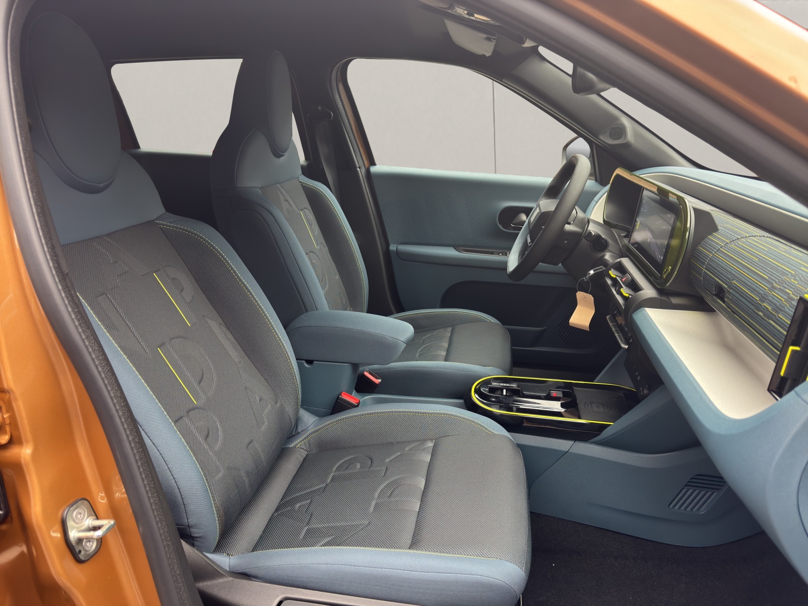 FIAT Grande Panda 1.2 Hybrid Icon-image-10