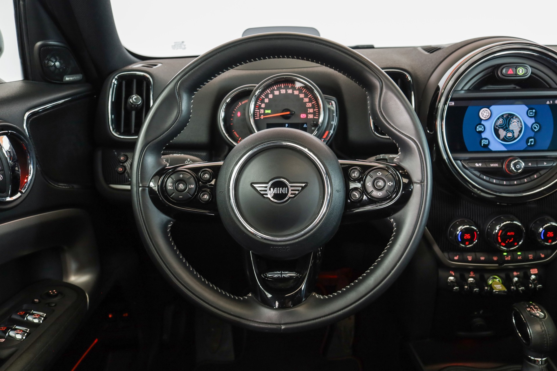 MINI Countryman Cooper SE Trafalgar ALL4 PHEV Steptronic-image-14