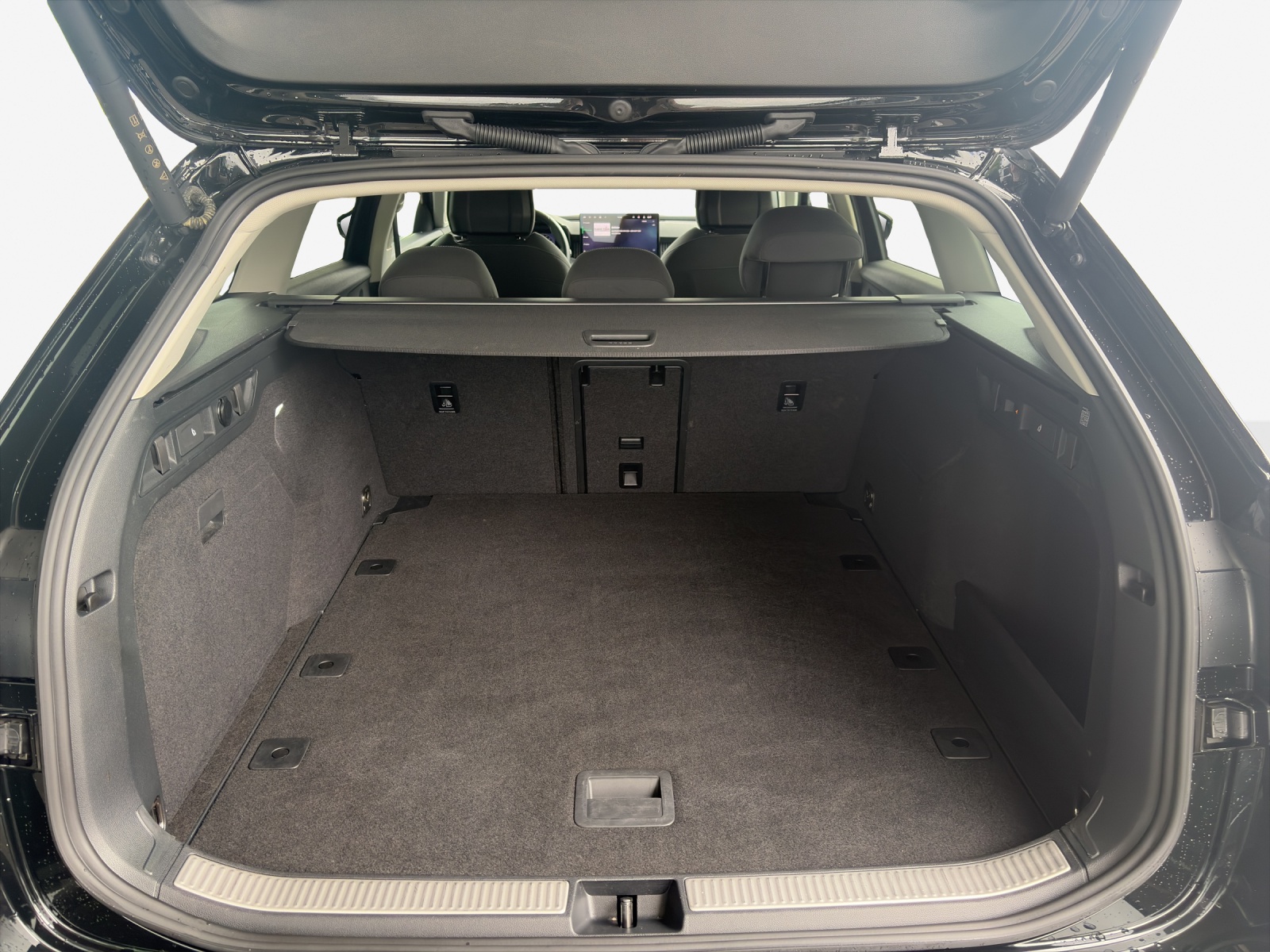 SKODA Superb Combi 2.0 TDi Selection 4x4 DSG-image-12