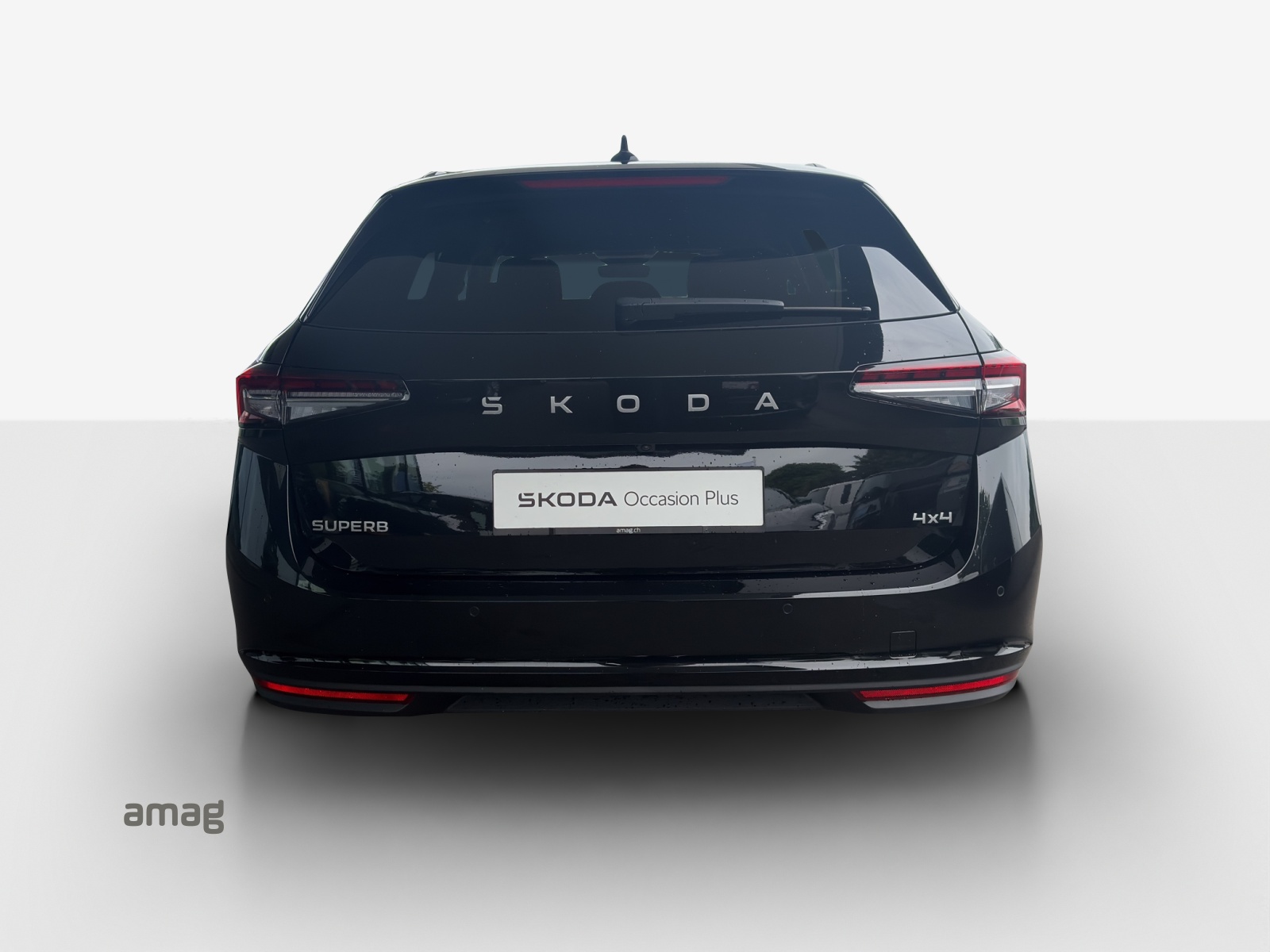 SKODA Superb Combi 2.0 TDi Selection 4x4 DSG-image-3