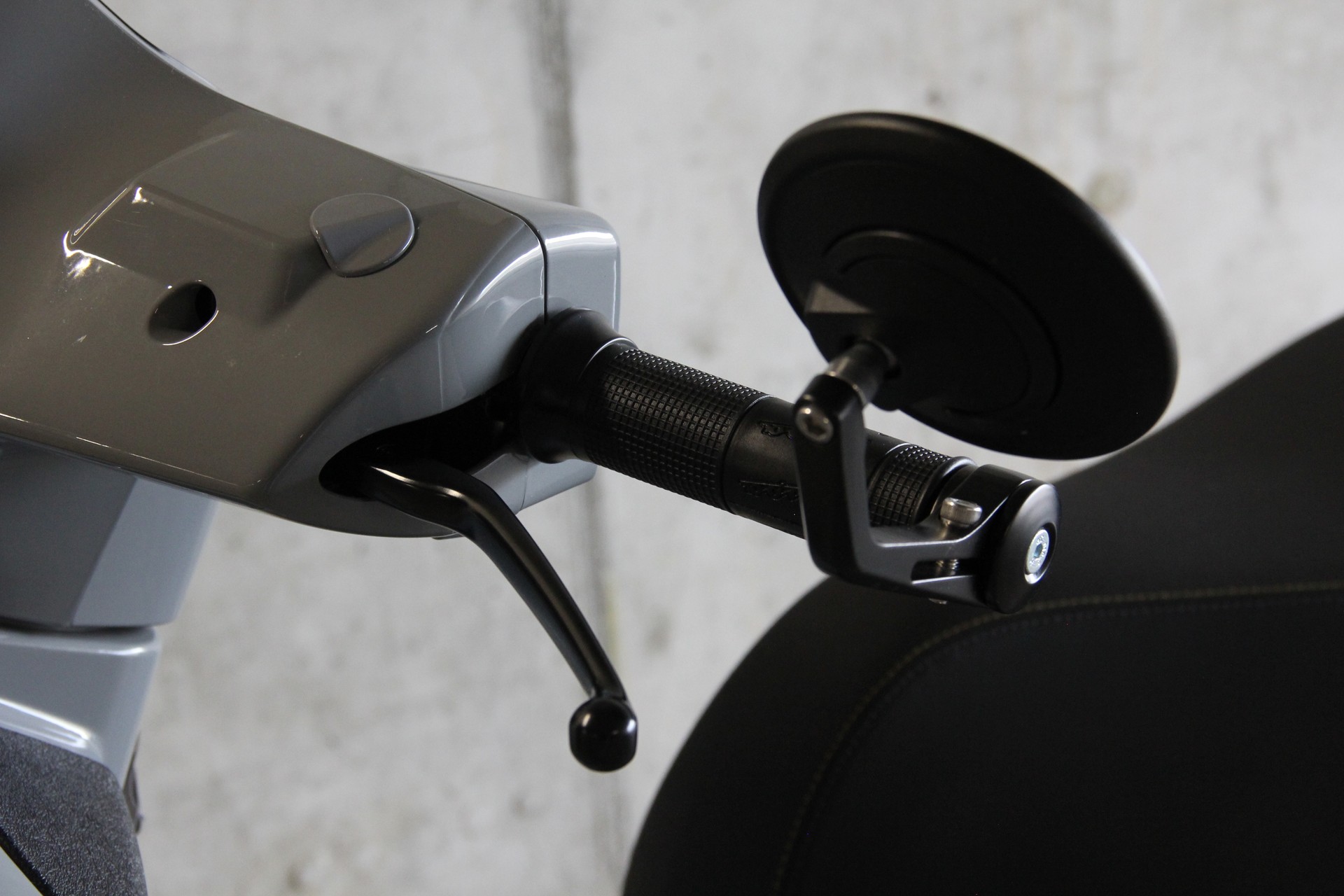 PIAGGIO Vespa GTS 300 HPE Super Tech ABS/ASR-image-14