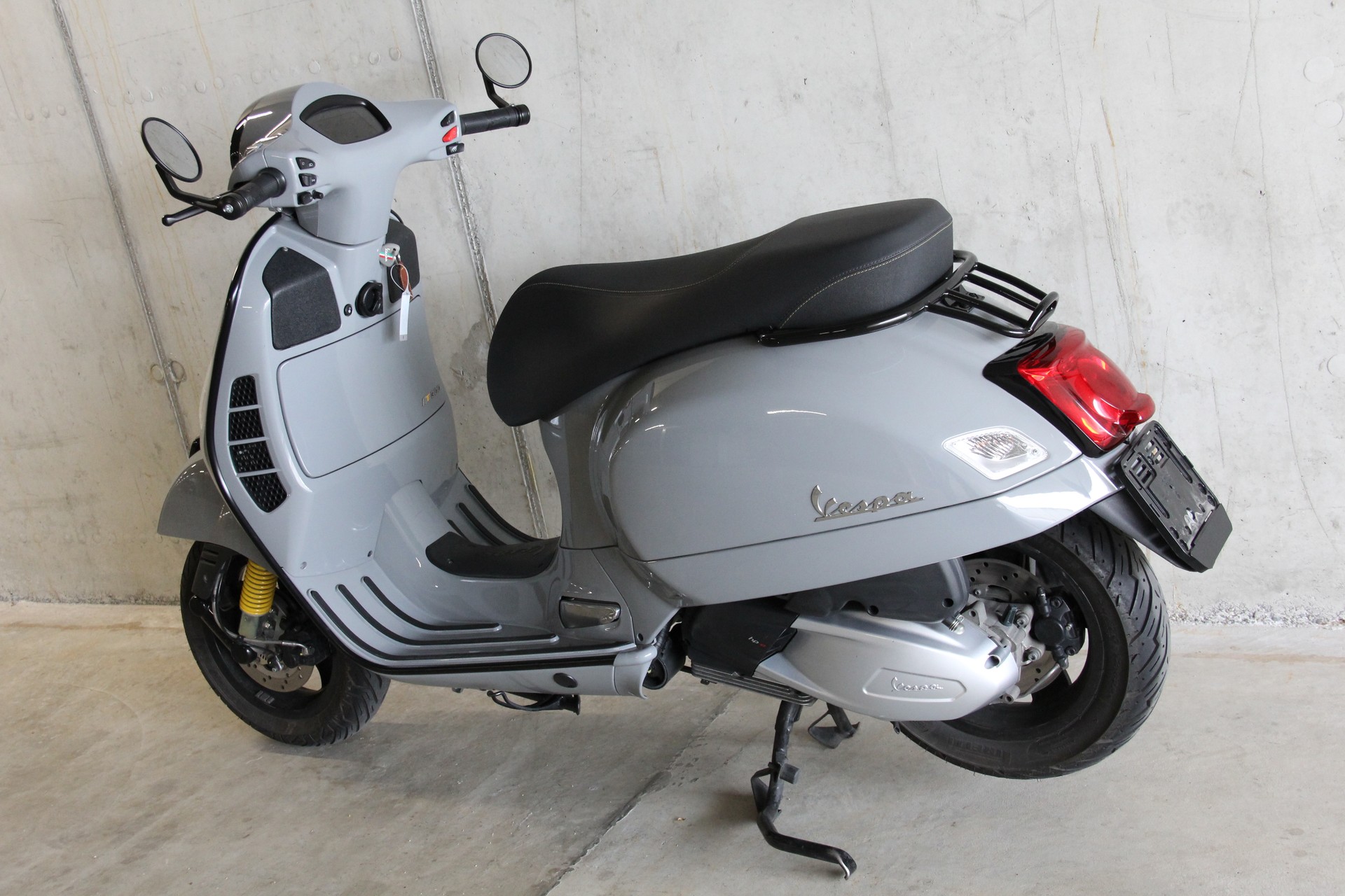 PIAGGIO Vespa GTS 300 HPE Super Tech ABS/ASR-image-9