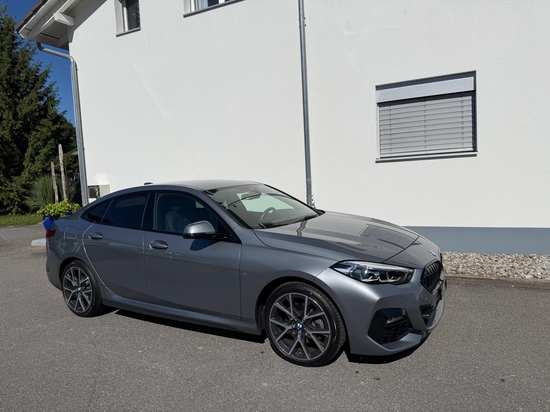 BMW 218i Gran Coupé M Sport Steptronic-image-2