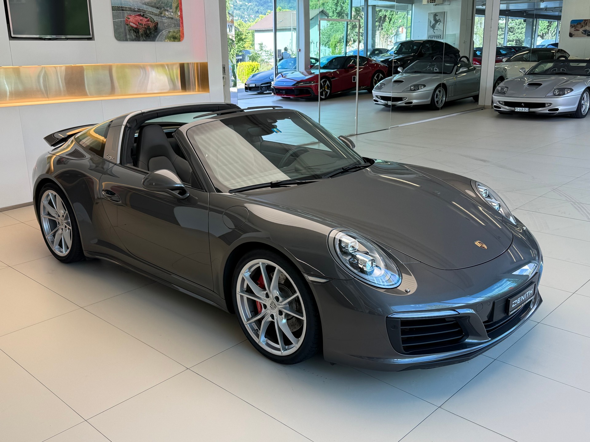 PORSCHE 911 Targa 4S PDK-image-3