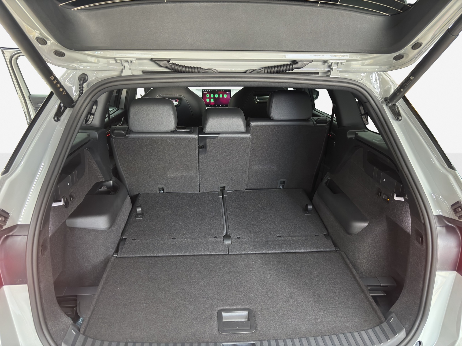 SKODA Kodiaq 2.0 TSI Sportline 4x4-image-12