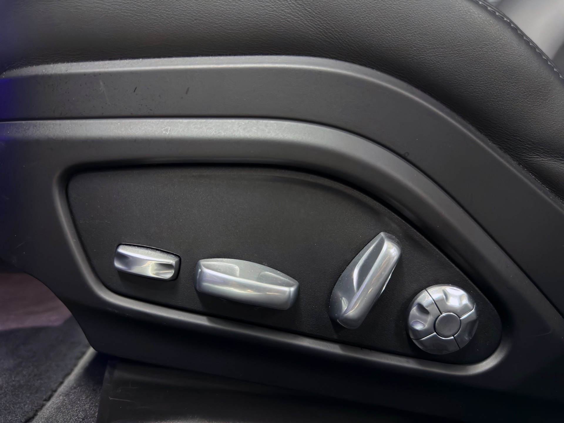 PORSCHE Panamera Turbo S Executive PDK-image-29