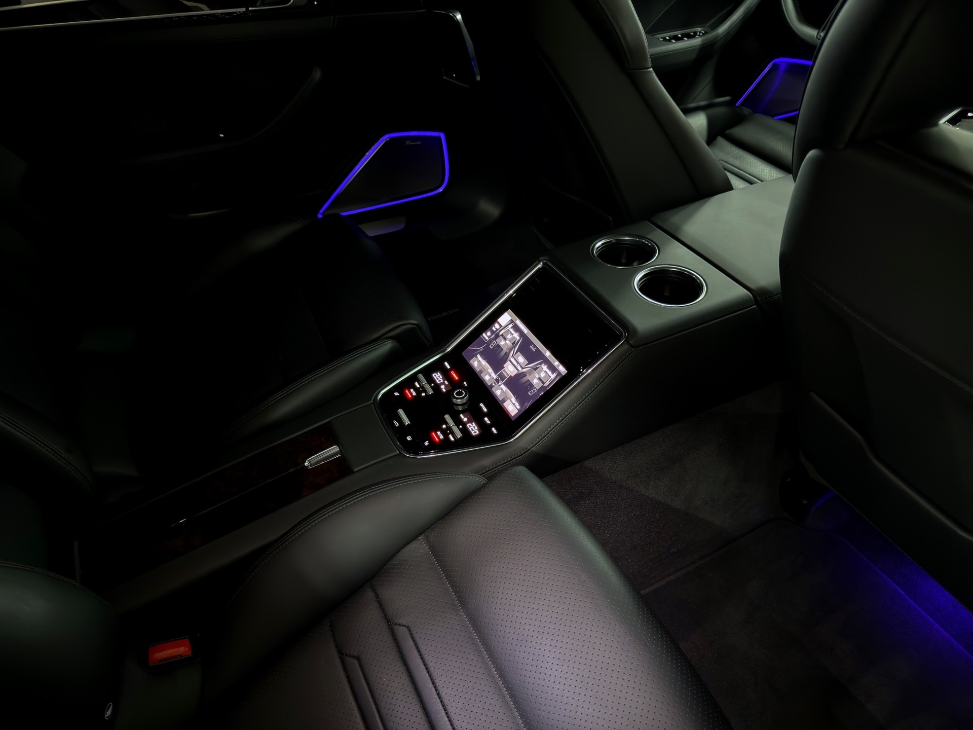 PORSCHE Panamera Turbo S Executive PDK-image-27
