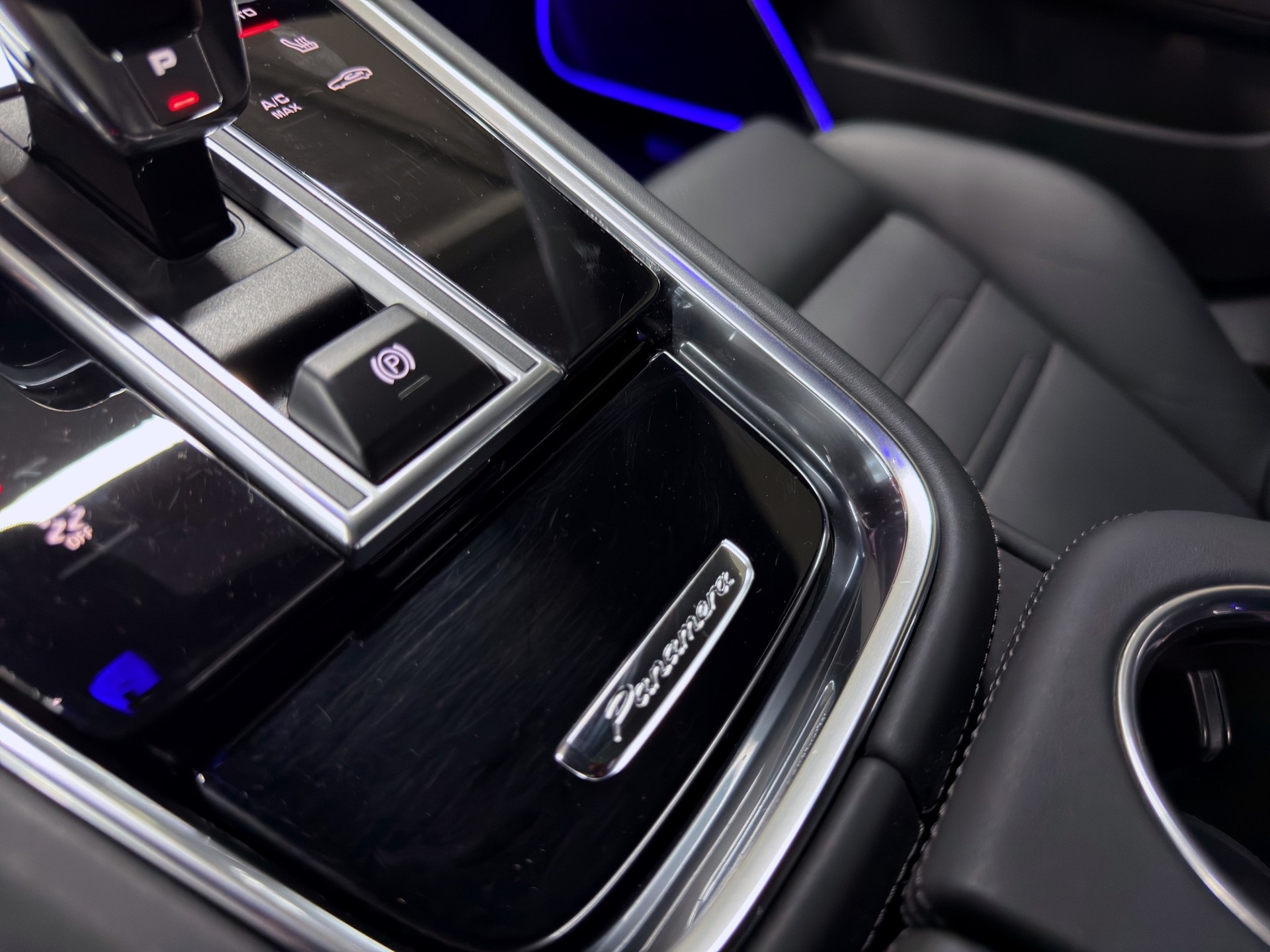 PORSCHE Panamera Turbo S Executive PDK-image-25