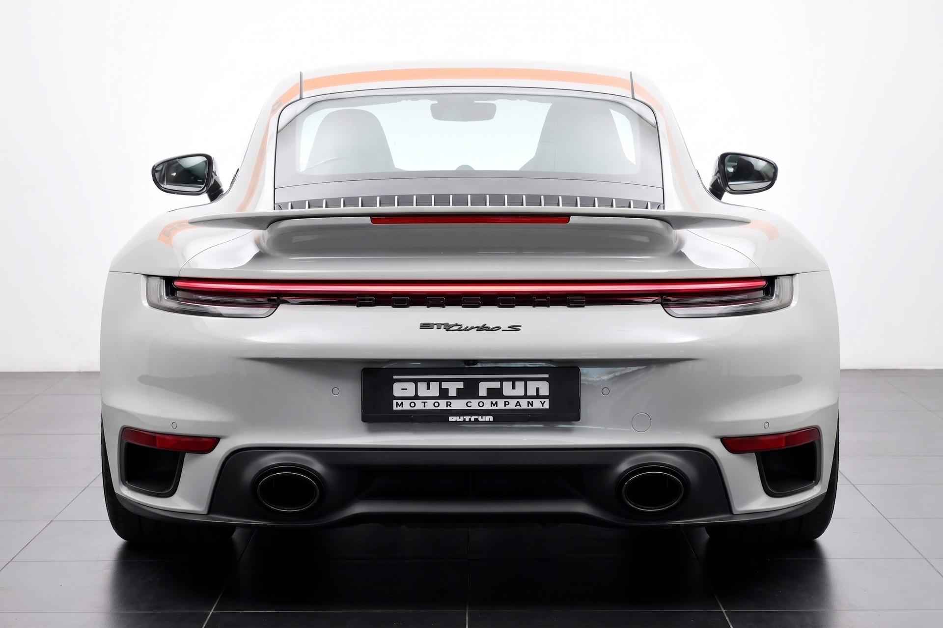 PORSCHE 911 Turbo S PDK-image-2