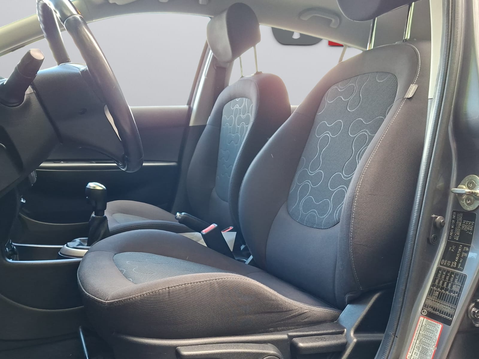HYUNDAI i20 1.4 Style-image-10
