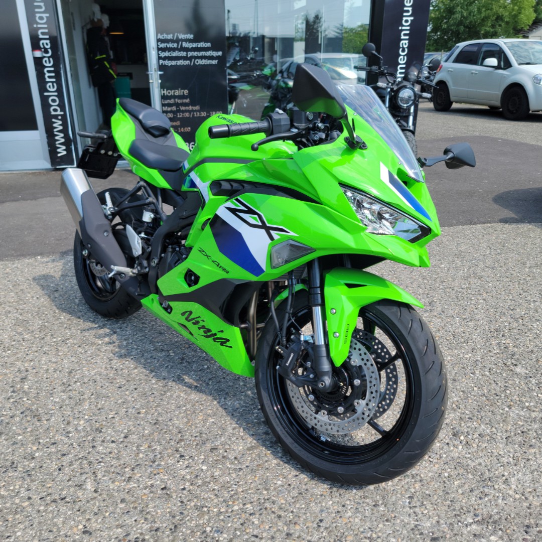 KAWASAKI Ninja ZX-4RR (35kW)-image-10