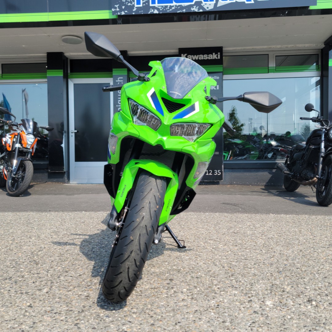 KAWASAKI Ninja ZX-4RR (35kW)-image-9