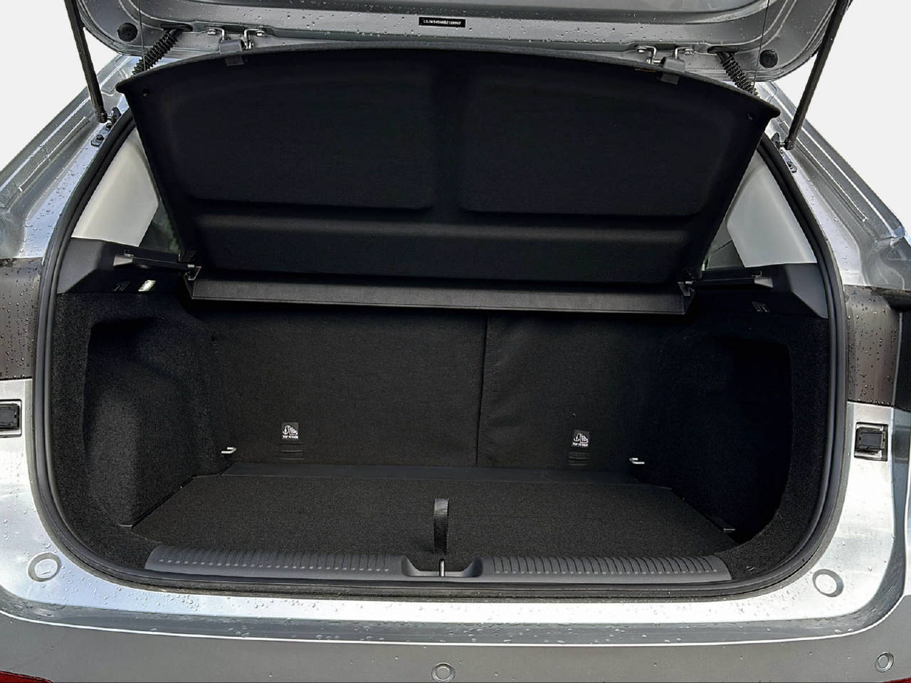 MG ZS 1.5 Hybrid+ Luxury-image-13