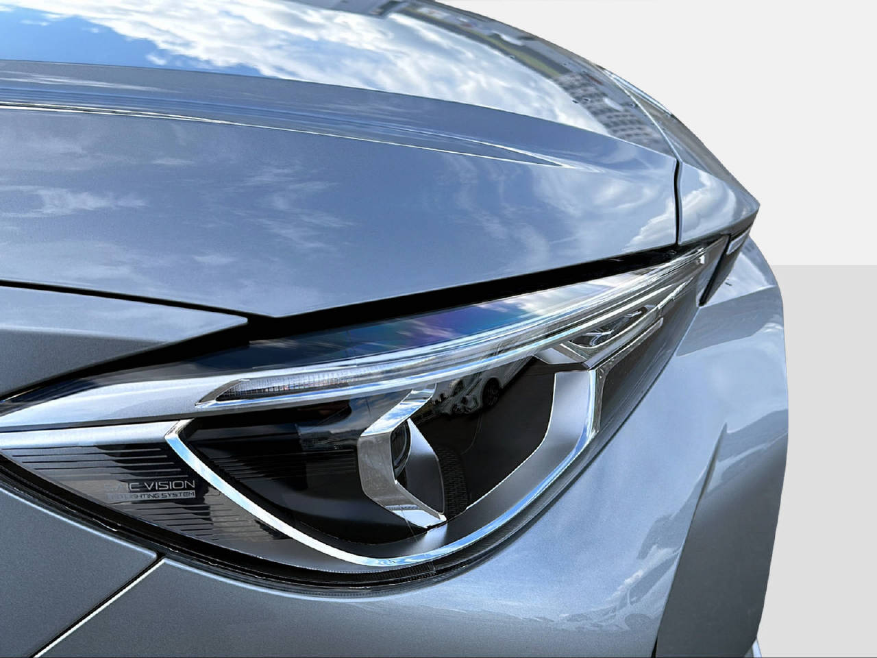 MG ZS 1.5 Hybrid+ Luxury-image-14