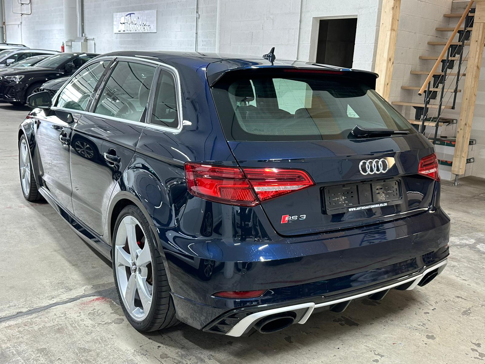 AUDI RS3 Sportback 2.5 TSI quattro S-tronic-image-3