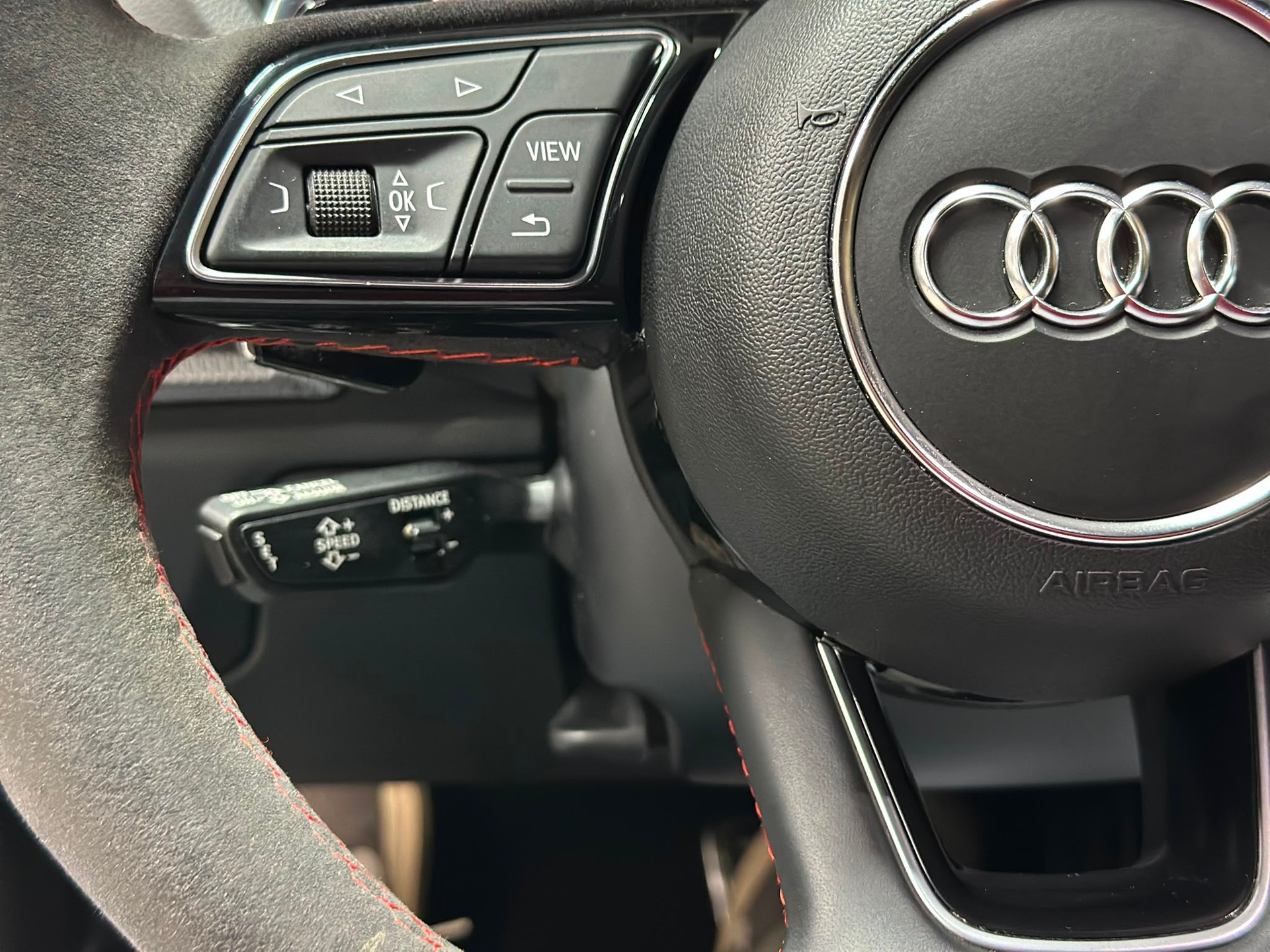 AUDI RS3 Sportback 2.5 TSI Quattro S-tronic-image-12