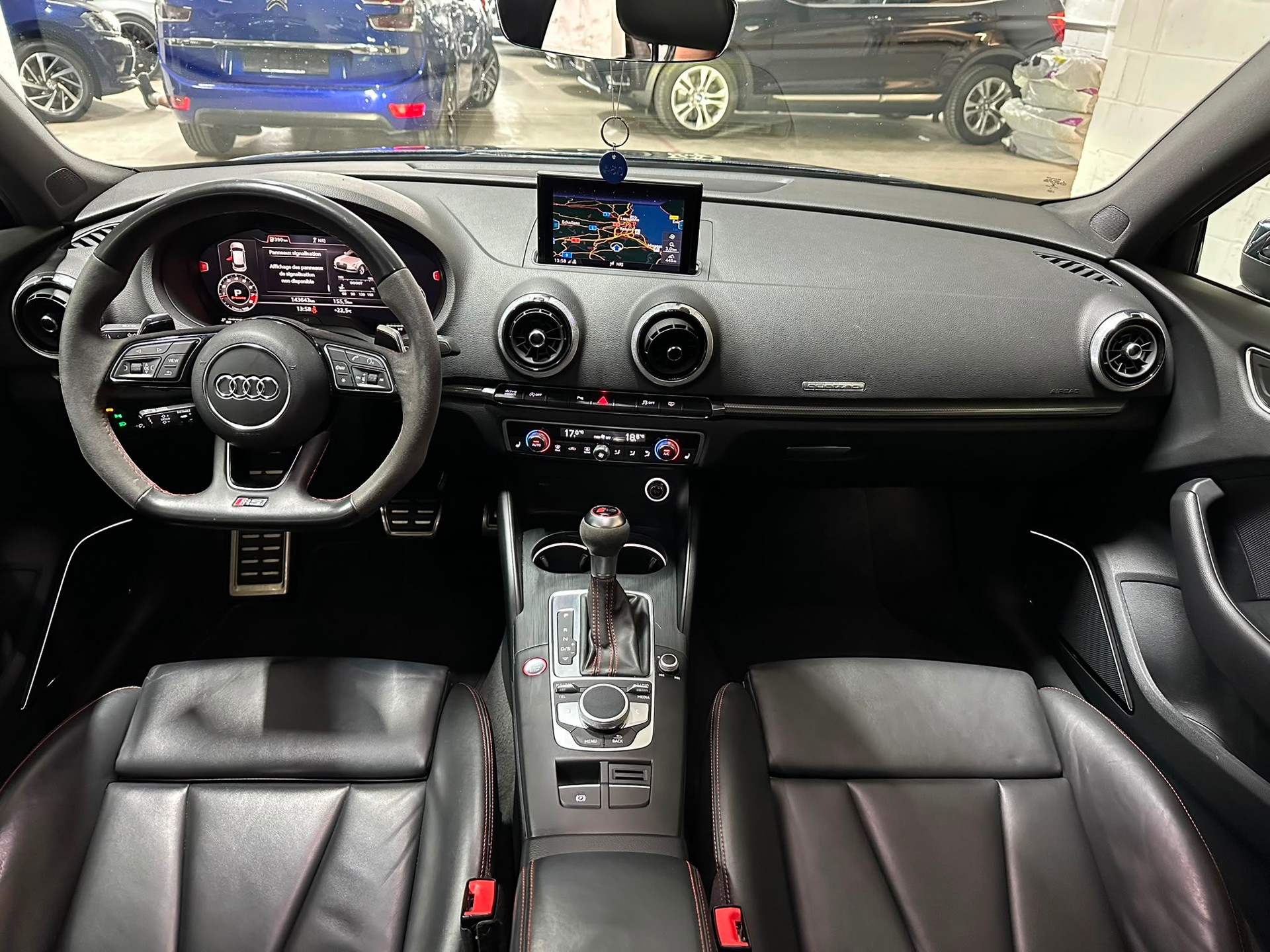 AUDI RS3 Sportback 2.5 TSI Quattro S-tronic-image-11