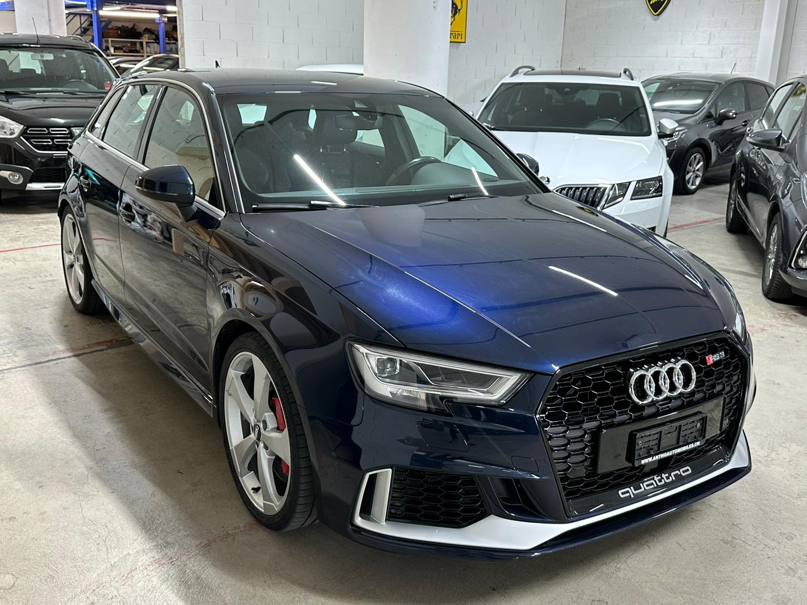 AUDI RS3 Sportback 2.5 TSI quattro S-tronic-image-2