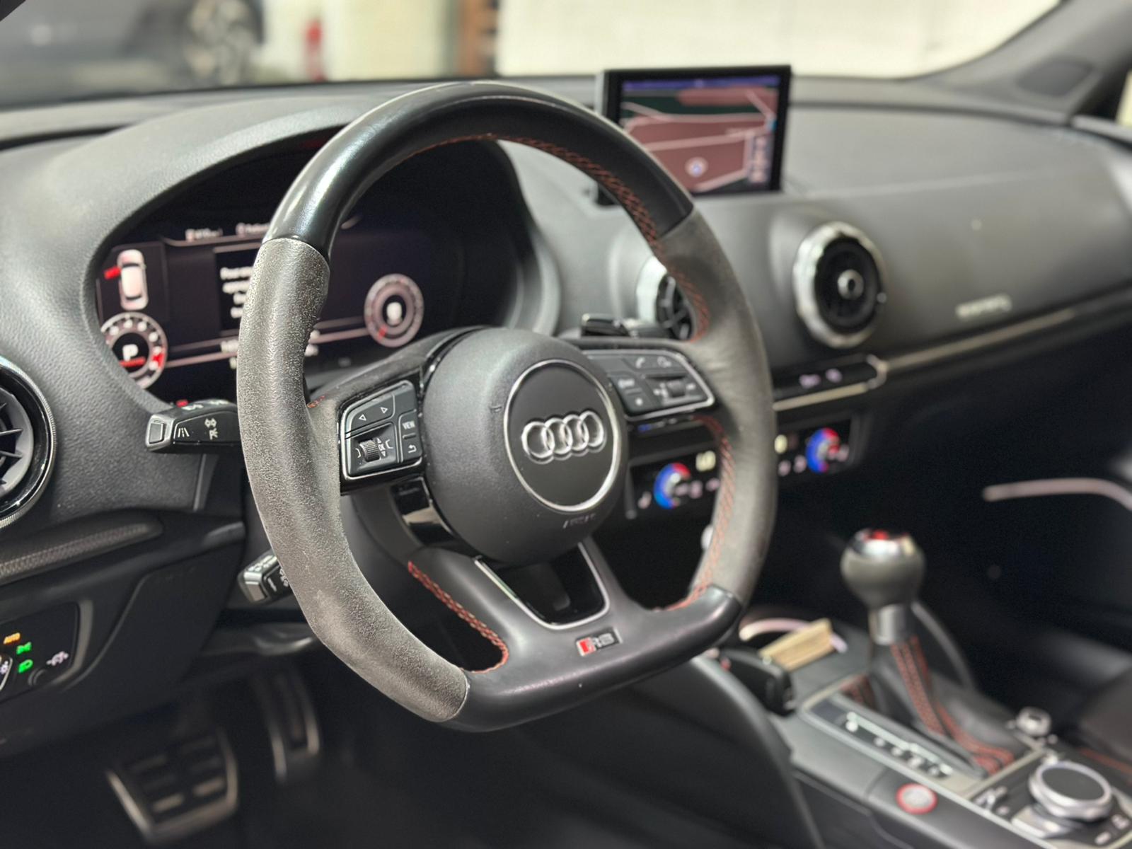 AUDI RS3 Sportback 2.5 TSI quattro S-tronic-image-8