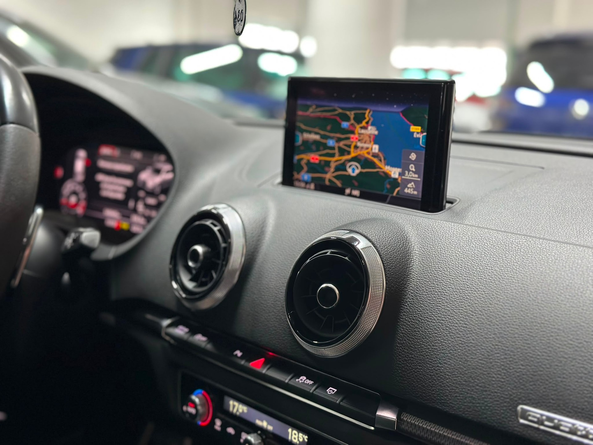 AUDI RS3 Sportback 2.5 TSI Quattro S-tronic-image-15