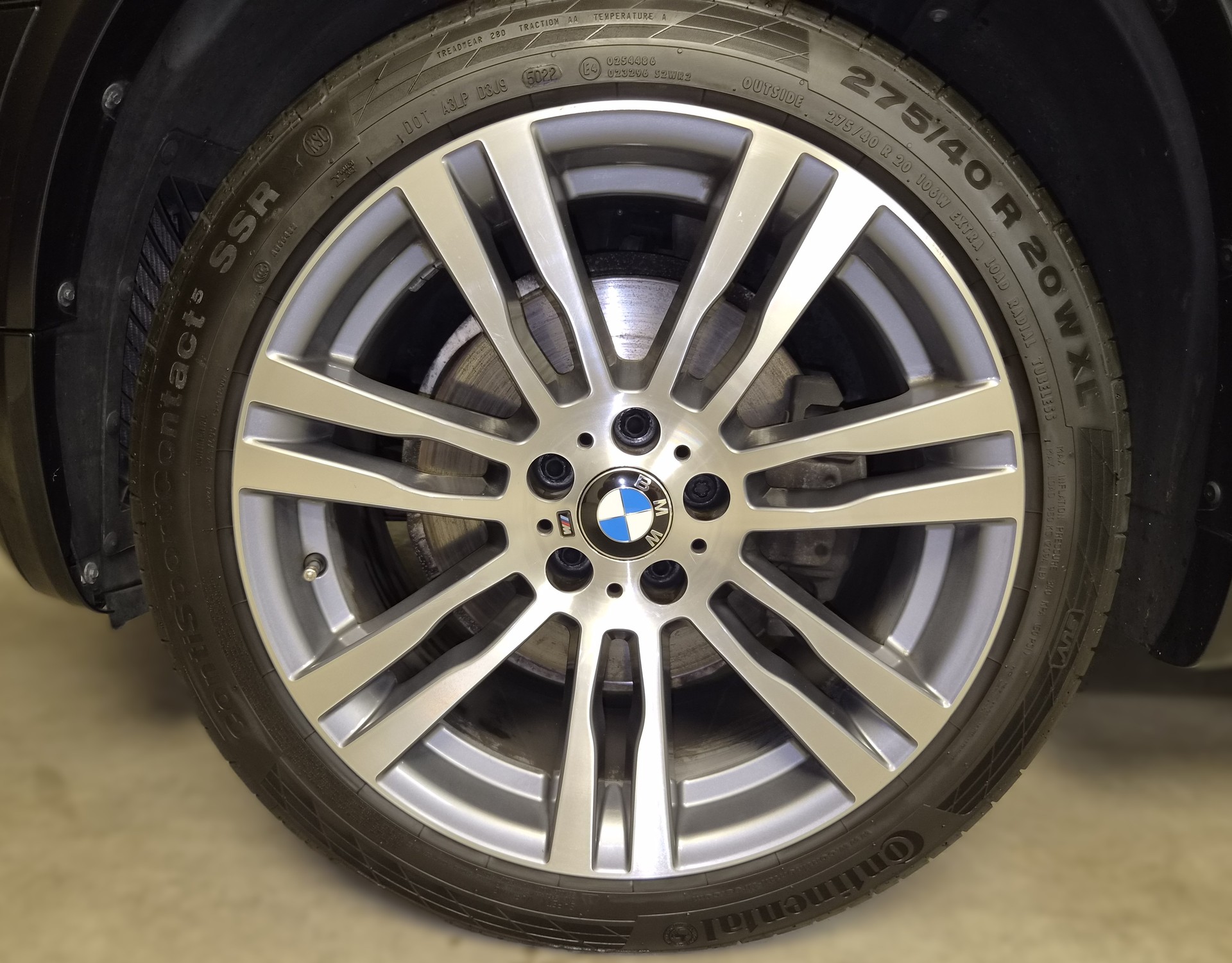 BMW X5 xDrive 40d Steptronic-image-12