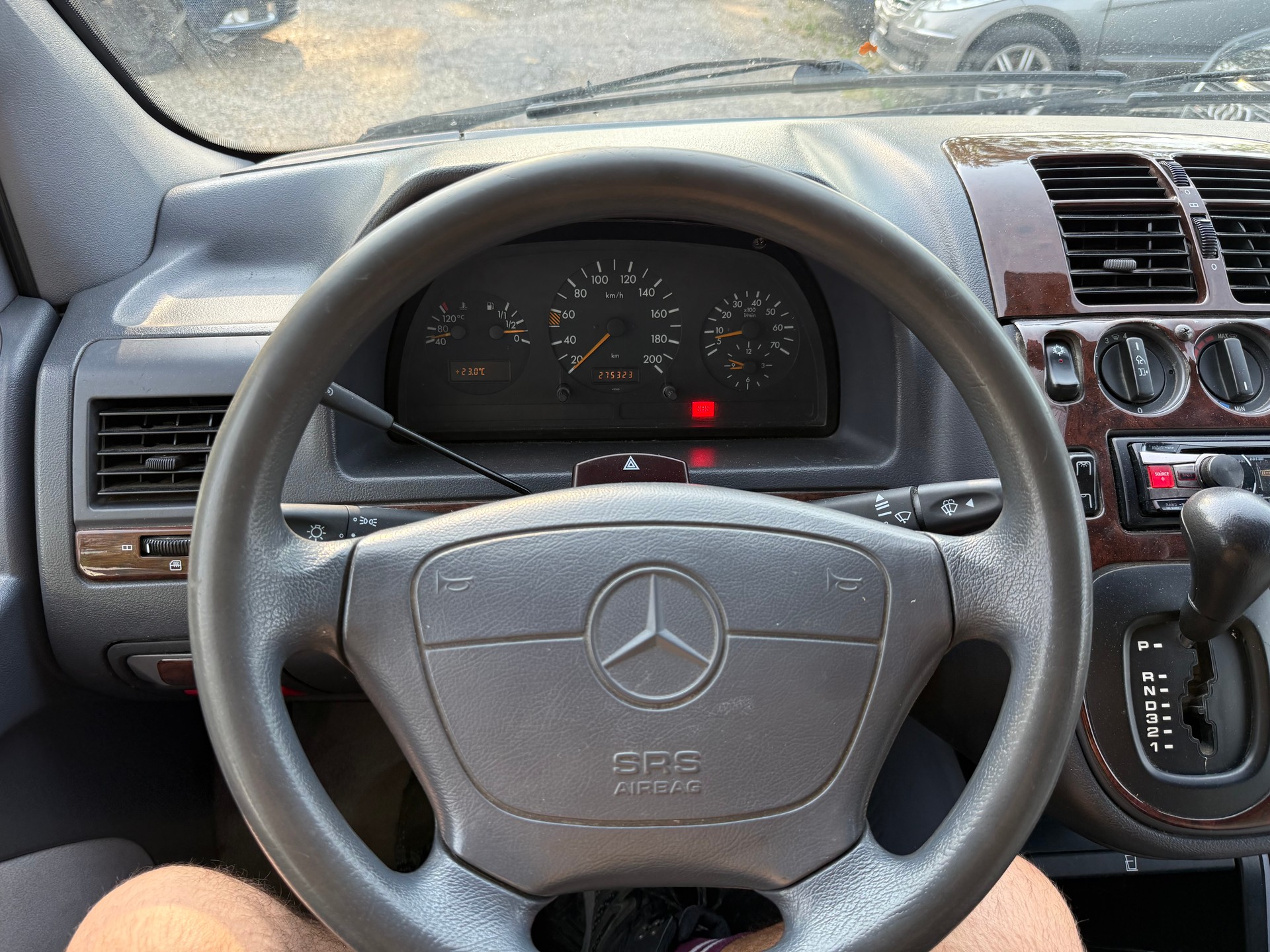 MERCEDES-BENZ V 230 TD Trend-image-14
