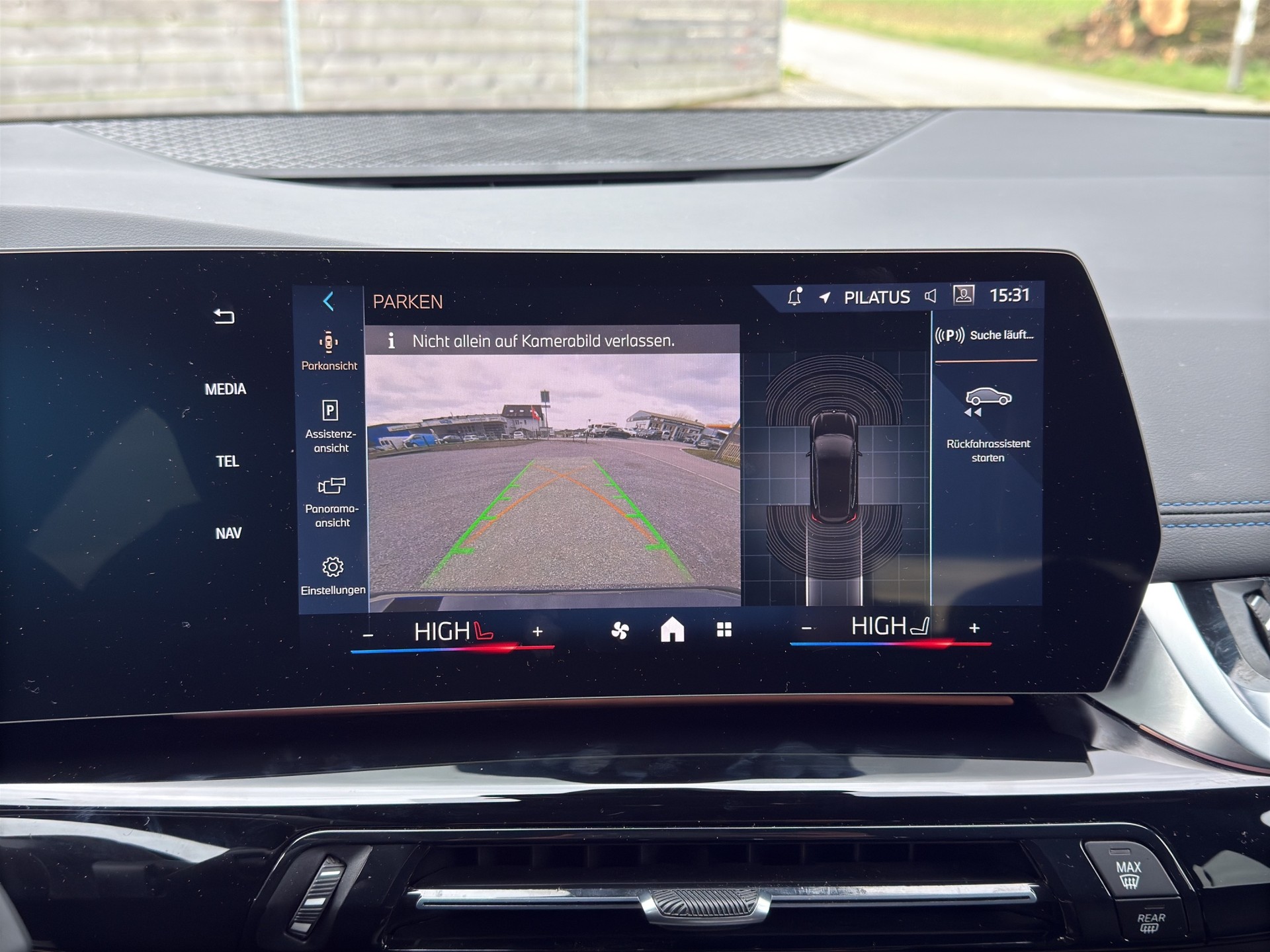 BMW 218d Active Tourer M Sport DKG-image-15