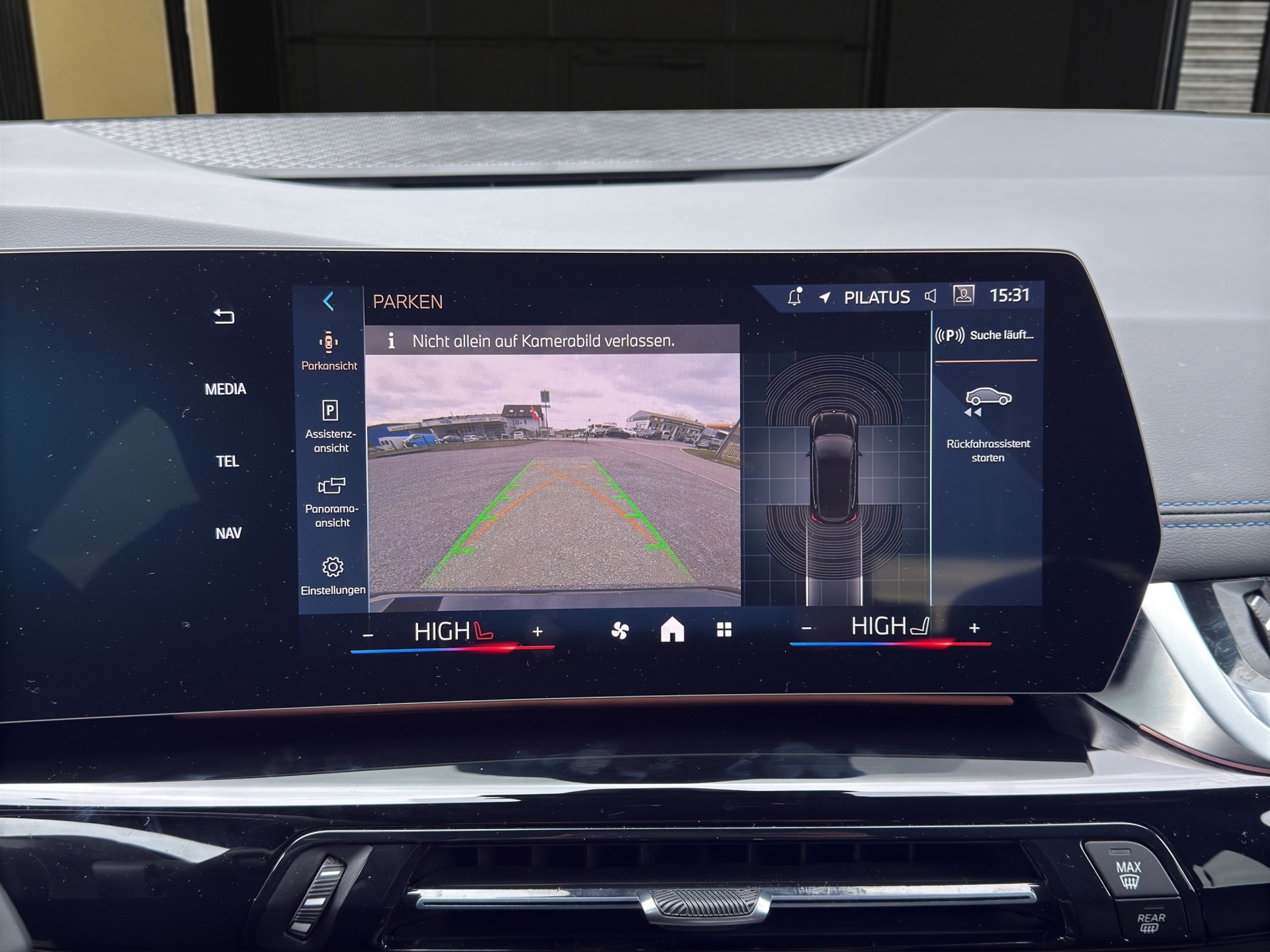 BMW 218d Active Tourer M Sport DKG-image-15