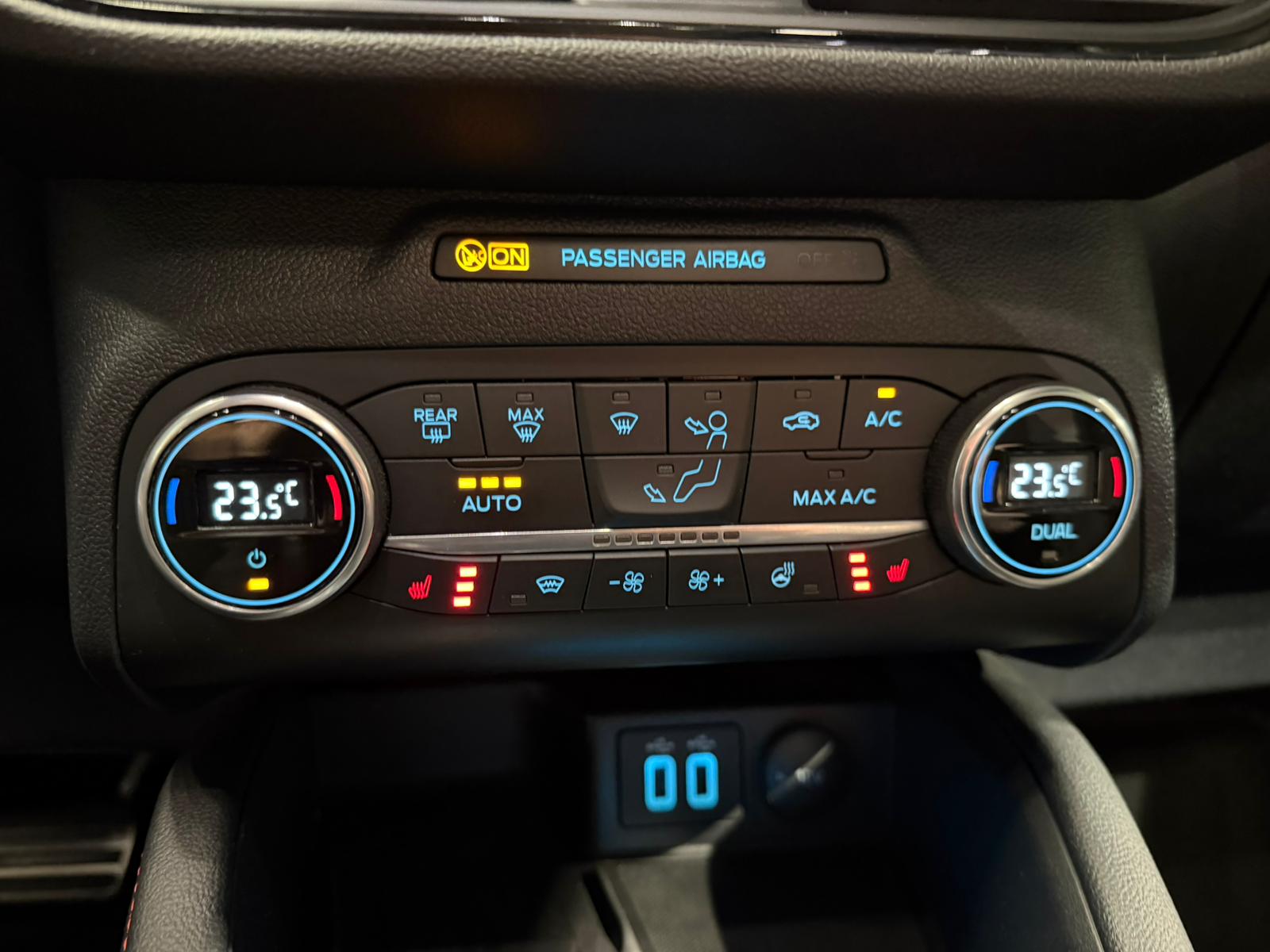 FORD Kuga 2.5 FHEV ST-Line X 4WD (CH)-image-27