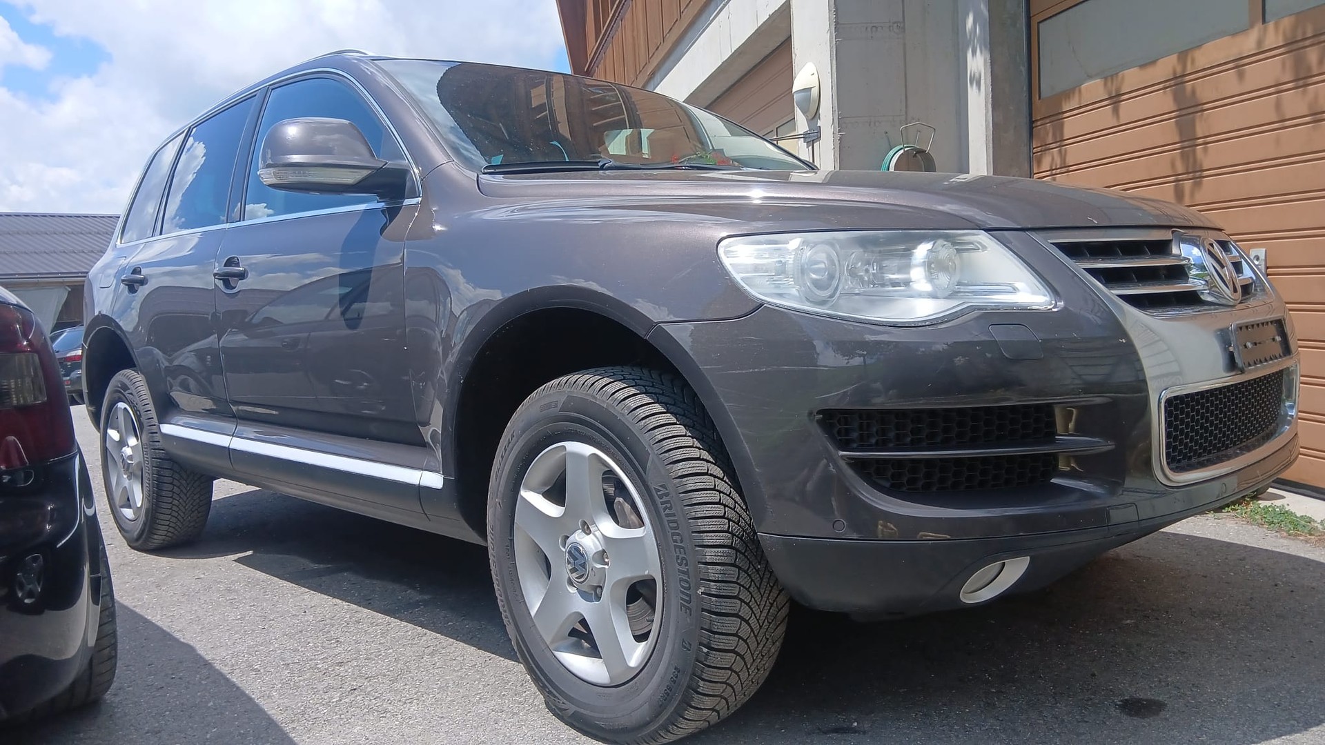 VW Touareg 3.0 TDI Tiptronic-image-12
