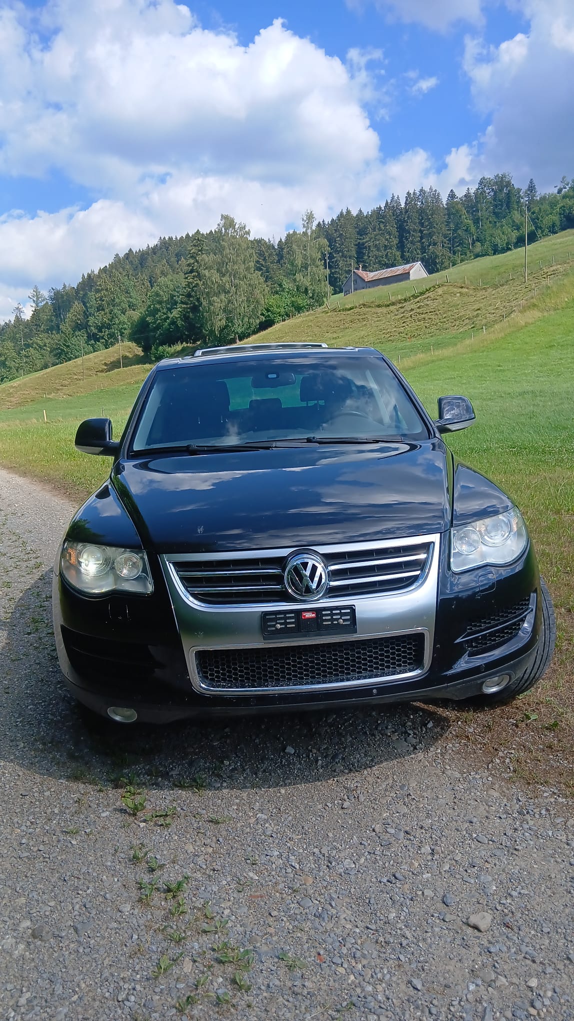 VW Touareg 3.0 TDI Tiptronic-image-2