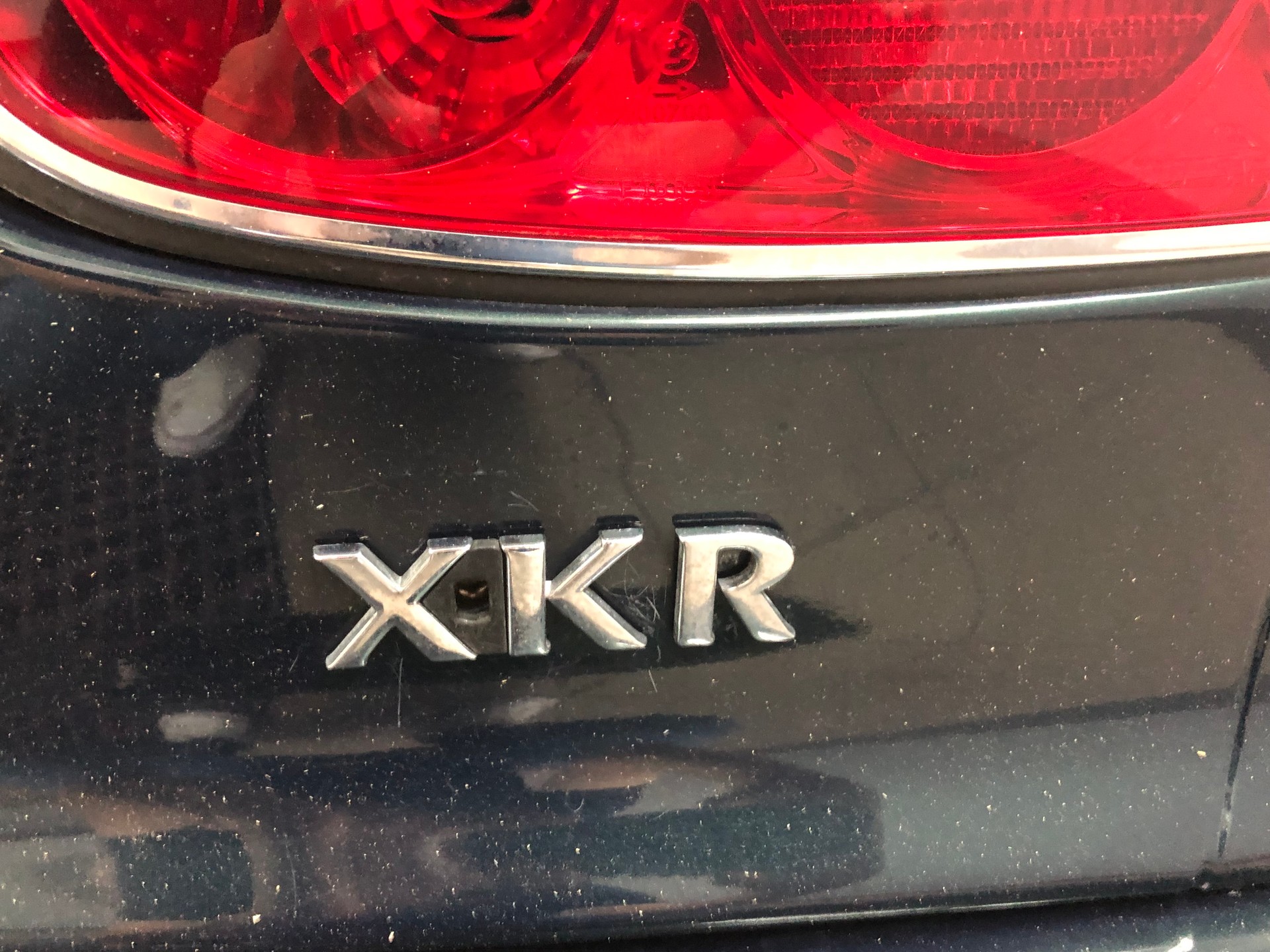 JAGUAR XK8 Convertible-image-10