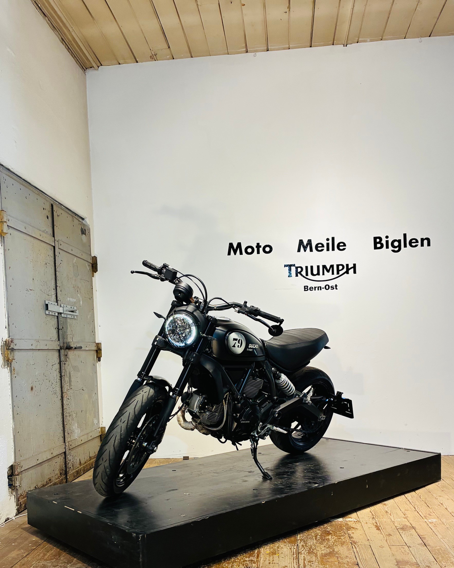 DUCATI Scrambler 800 Classic ABS-image-6