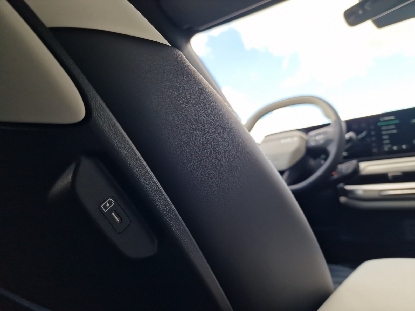 KIA EV4 81,4 kWh GT-Line WLTP 584km V2L-image-25