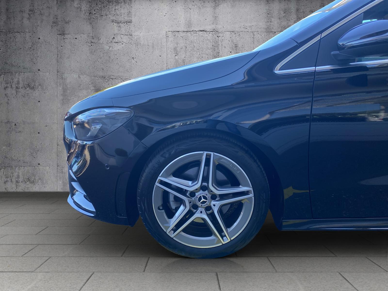 MERCEDES-BENZ B 200 Progressive-image-4