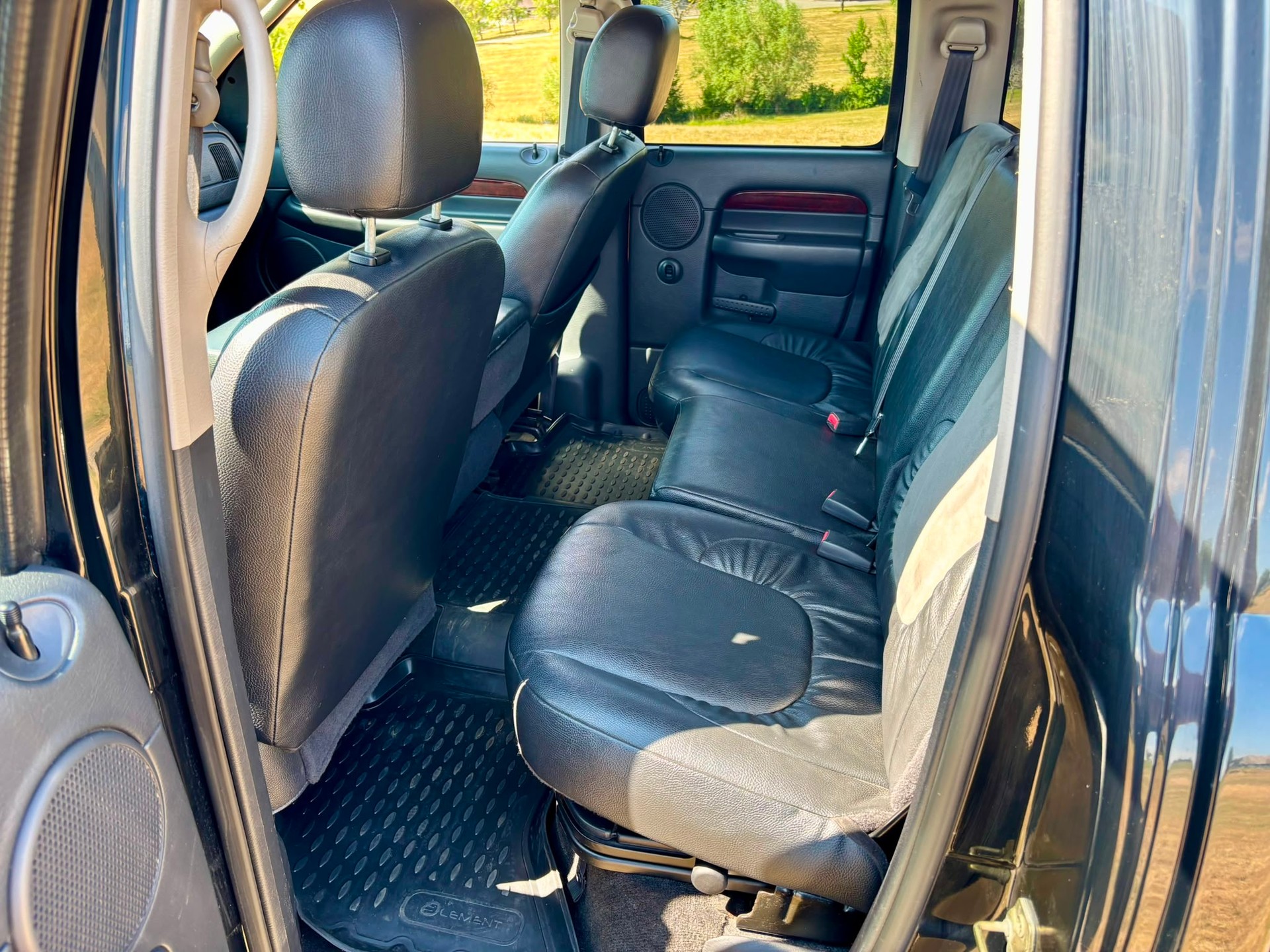 DODGE RAM 1500 Quad Cab 4x4-image-9