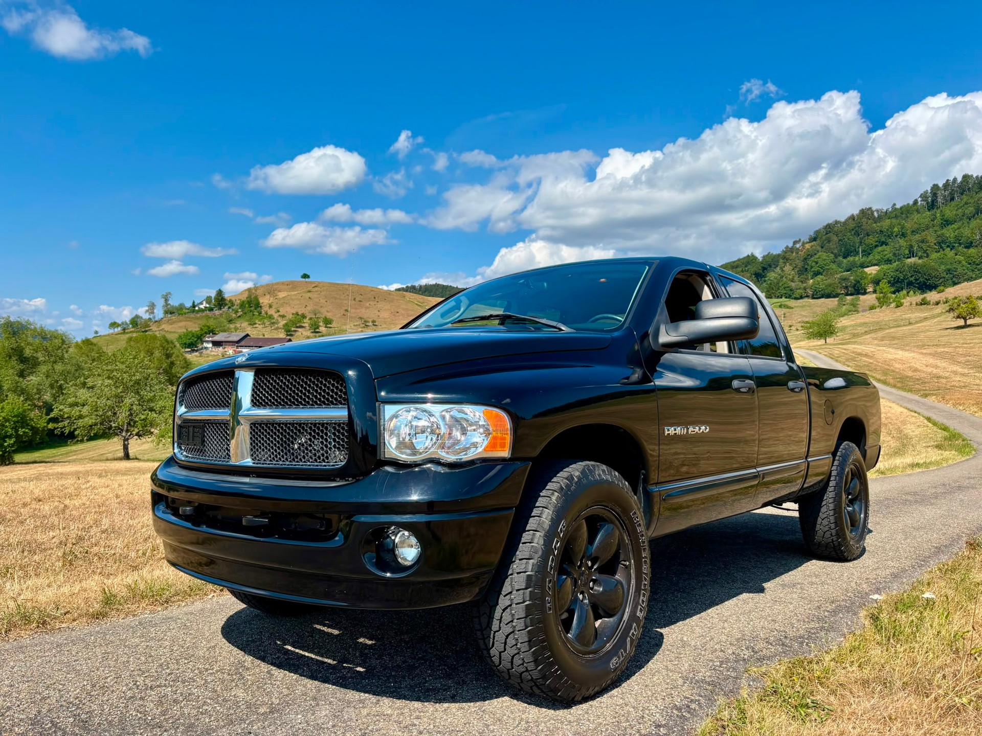 DODGE RAM 1500 Quad Cab 4x4