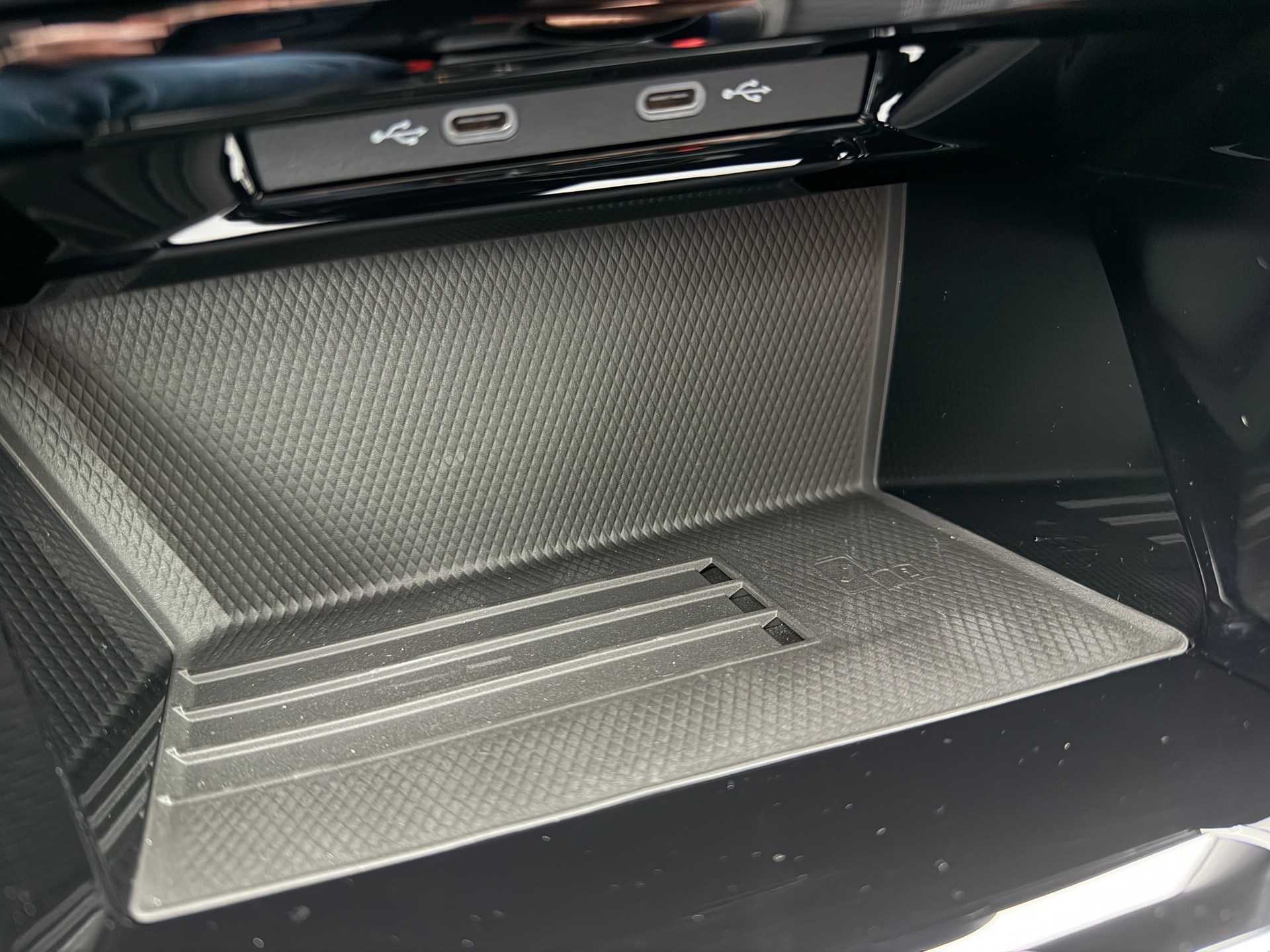 VW Golf 2.0 TSI R-Line DSG 4 Motion-image-20
