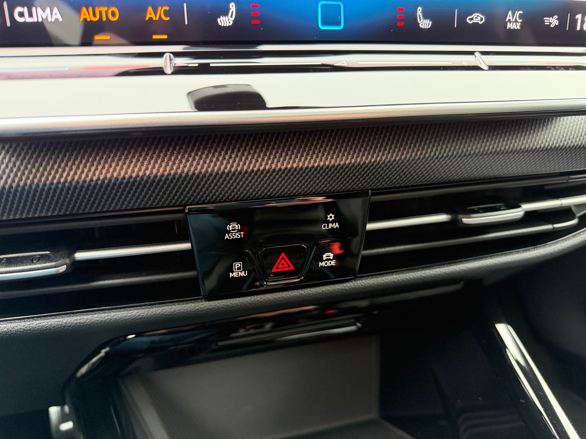 VW Golf 2.0 TSI R-Line DSG 4 Motion-image-19