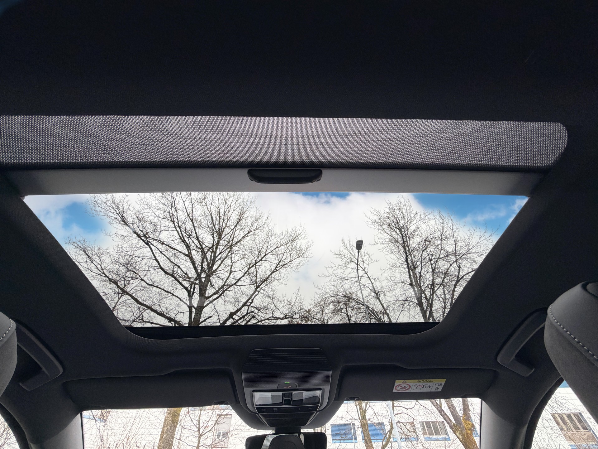 VW Golf 2.0 TSI R-Line DSG 4 Motion-image-9