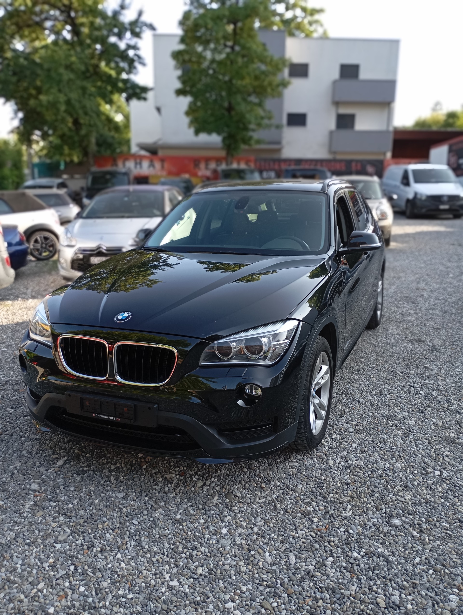 BMW XDrive 20D-image-3