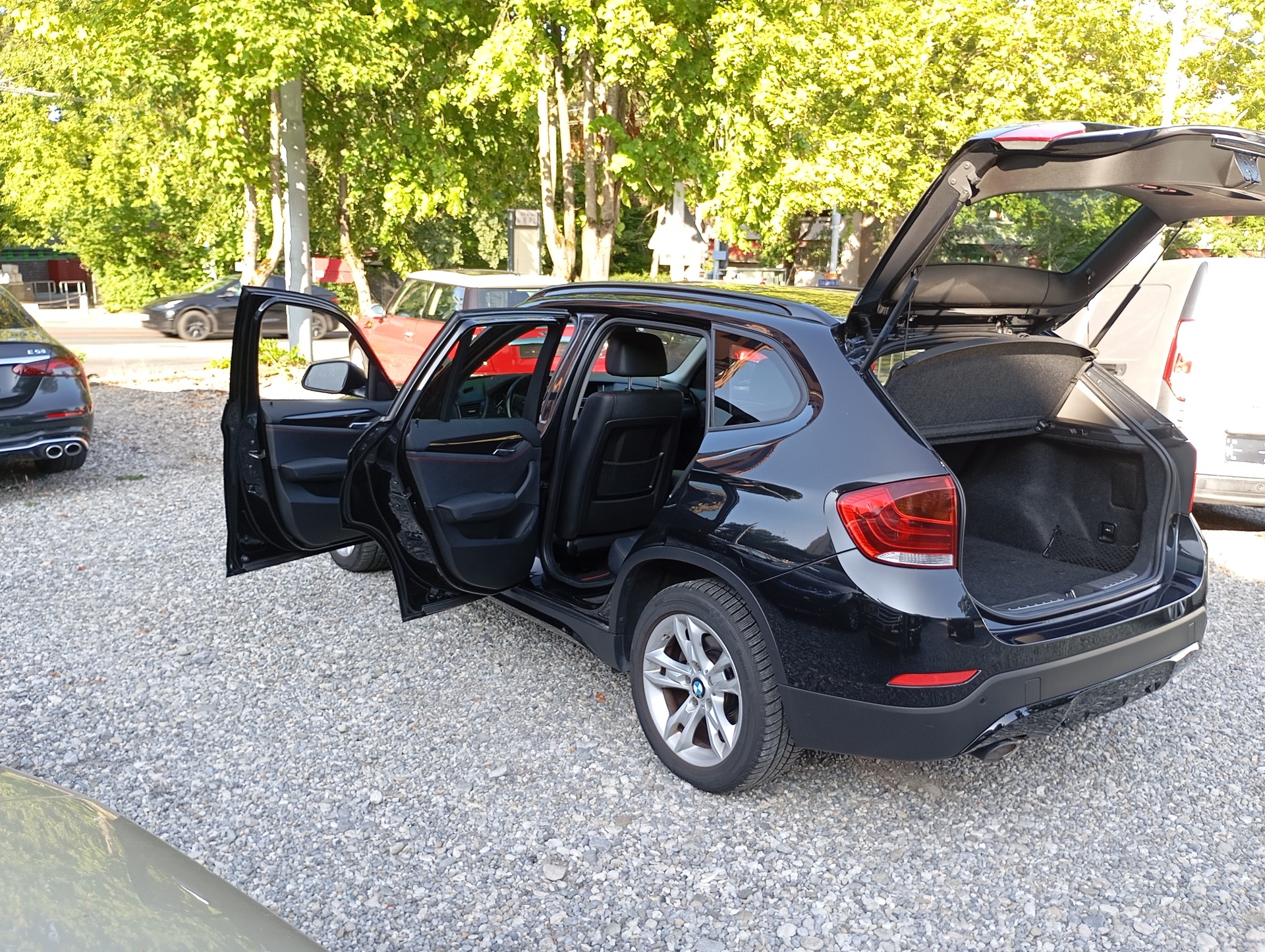 BMW XDrive 20D-image-6