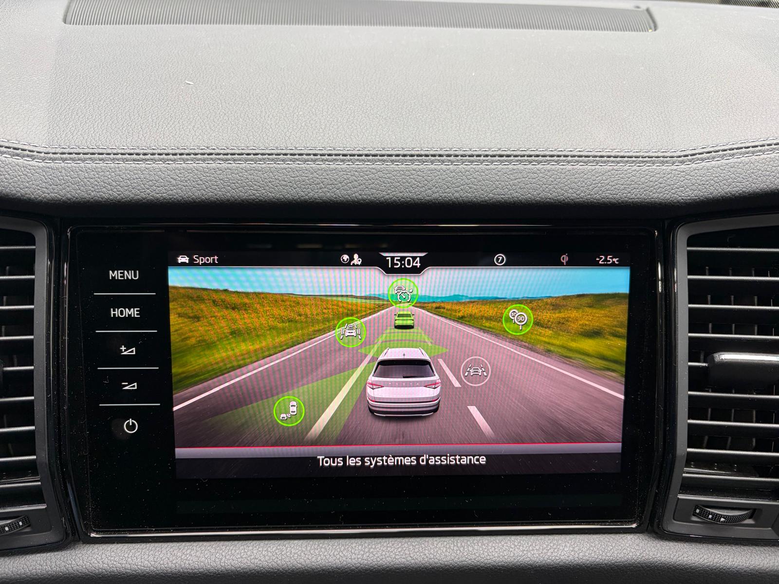 SKODA Kodiaq 2.0 TSI 4x4 SportLine - 7 places - Toit ouvrant-image-25