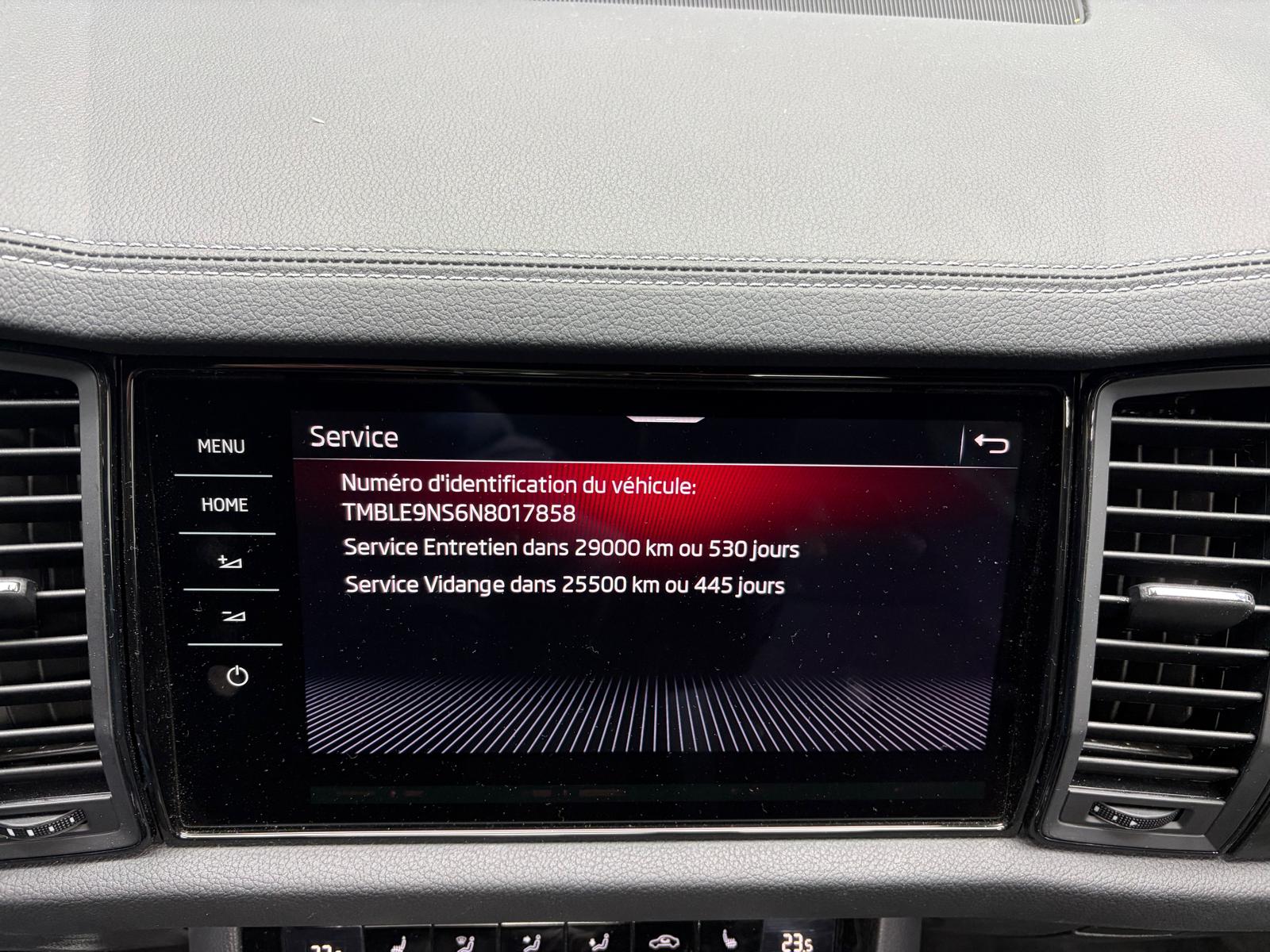 SKODA Kodiaq 2.0 TSI 4x4 SportLine - 7 places - Toit ouvrant-image-24