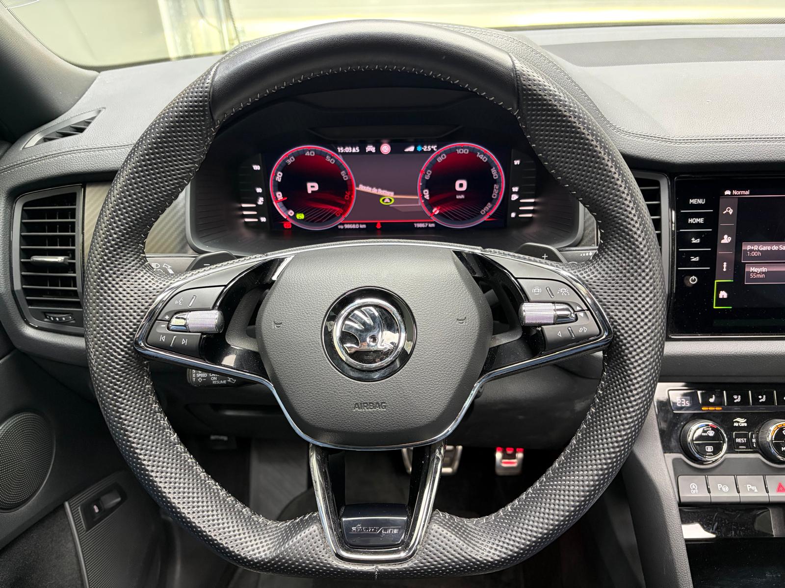 SKODA Kodiaq 2.0 TSI 4x4 SportLine - 7 places - Toit ouvrant-image-18