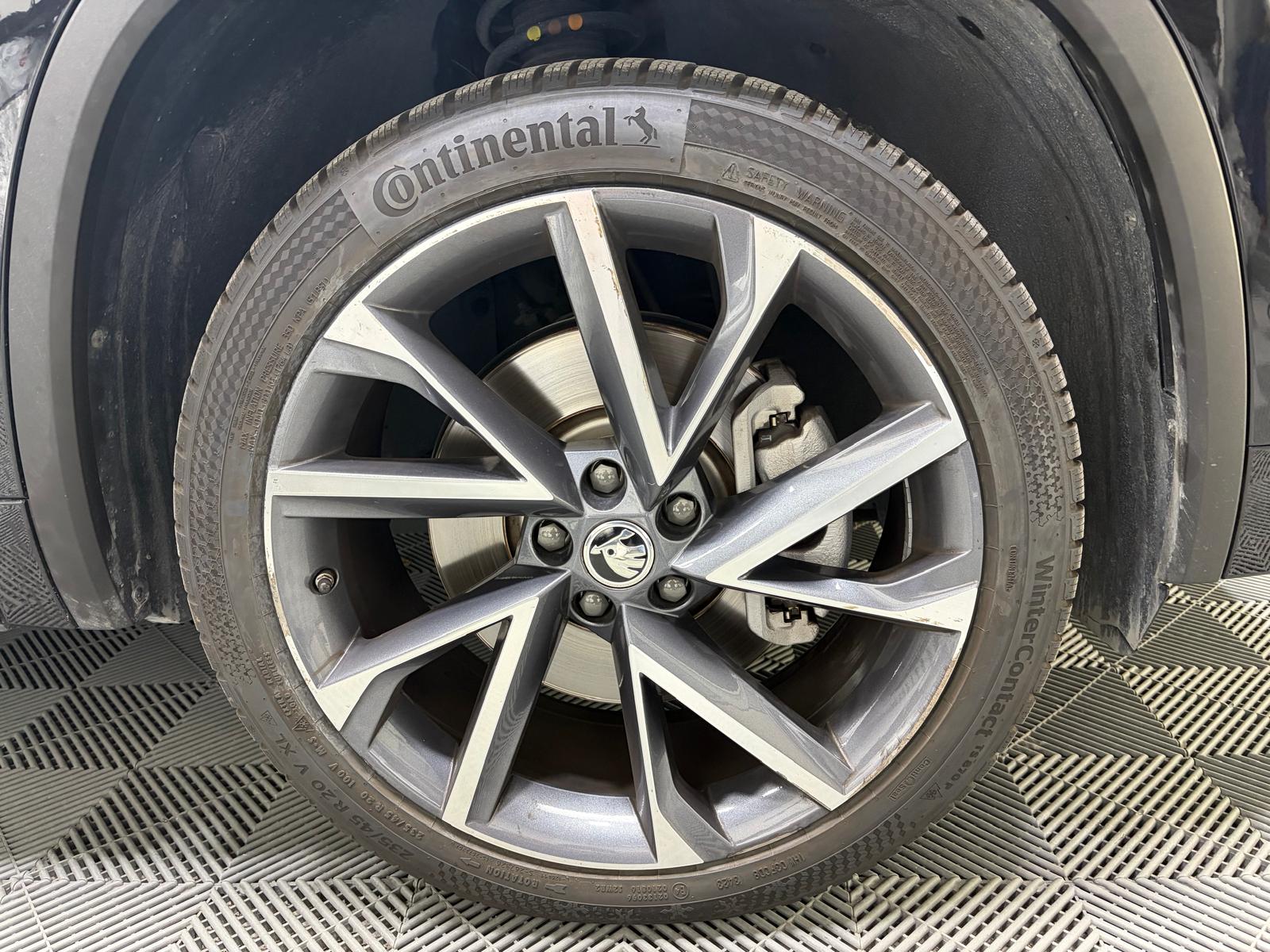 SKODA Kodiaq 2.0 TSI 4x4 SportLine - 7 places - Toit ouvrant-image-29