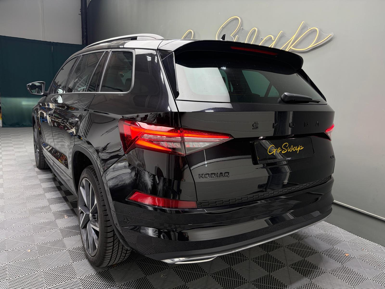 SKODA Kodiaq 2.0 TSI 4x4 SportLine - 7 places - Toit ouvrant-image-7