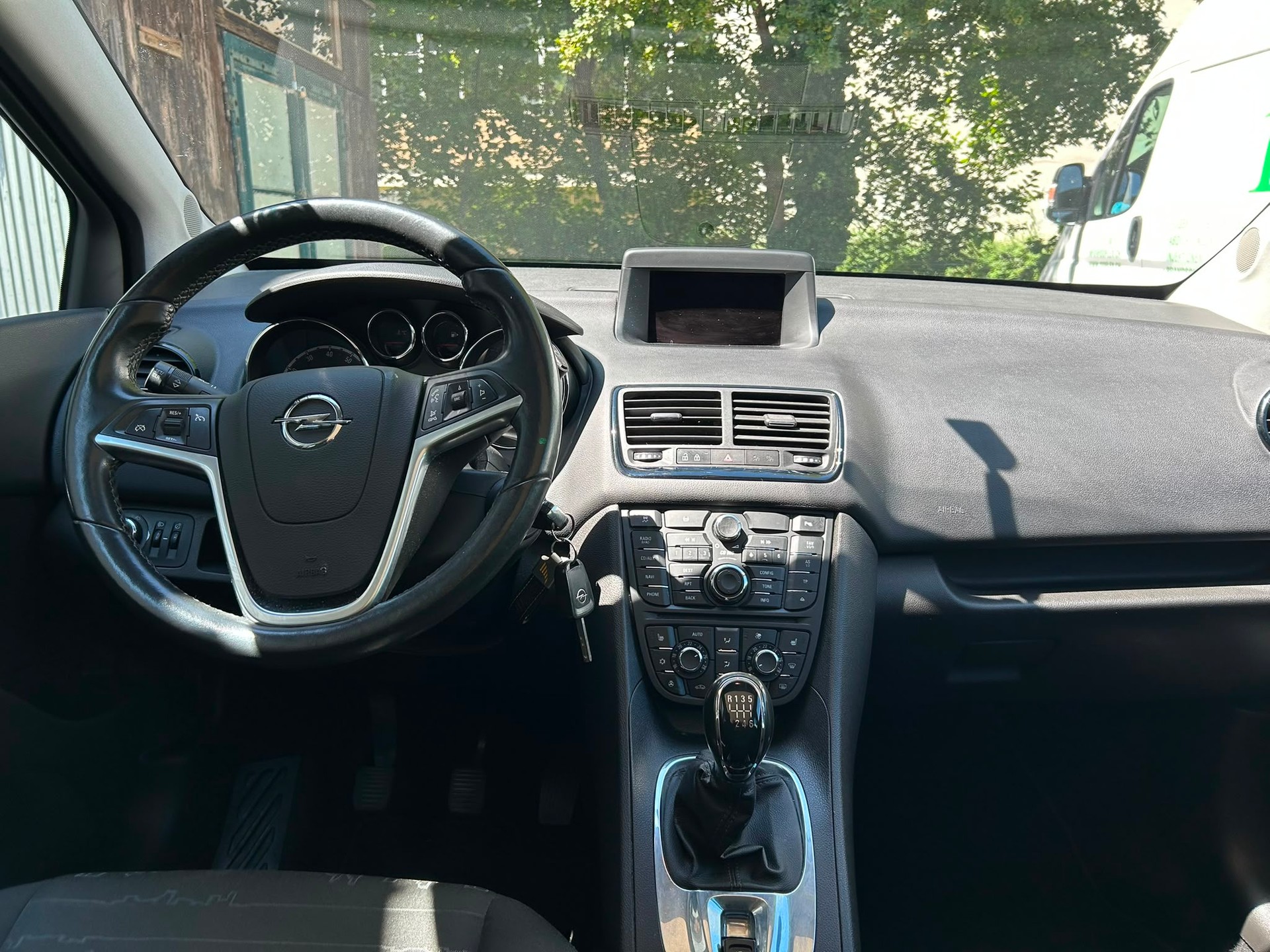 OPEL Meriva 1.4 Turbo Cosmo-image-6