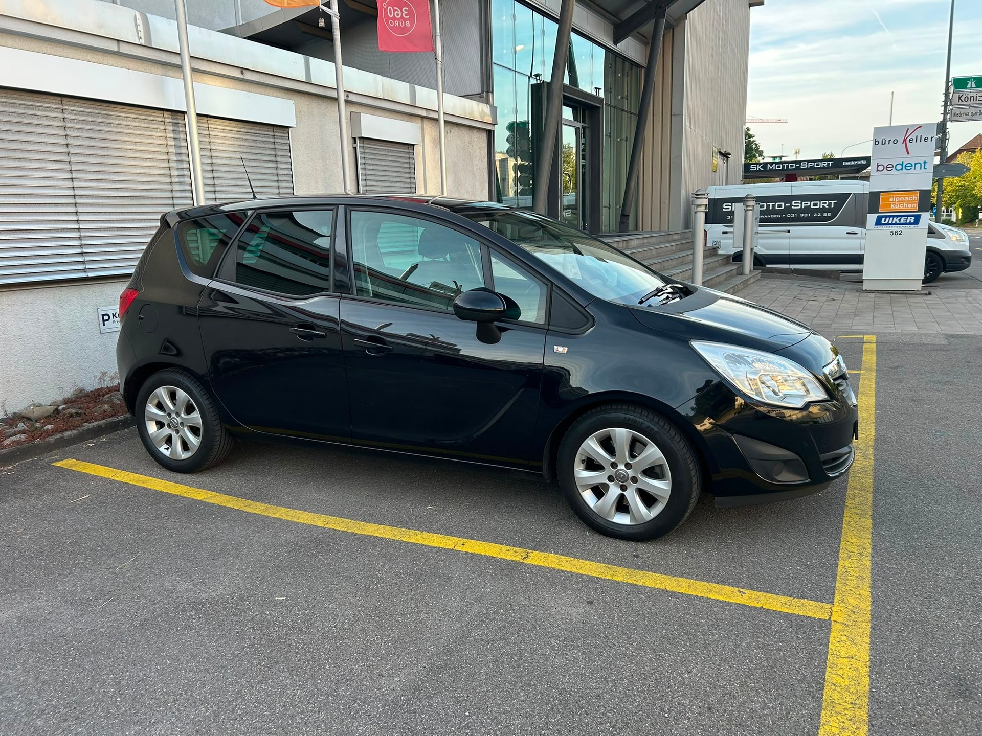 OPEL Meriva 1.4 Turbo Cosmo-image-2